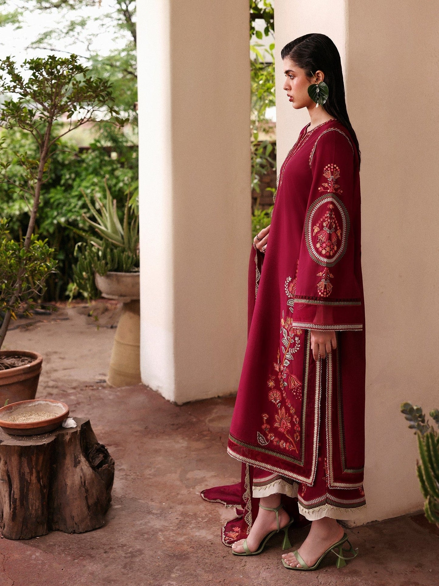 Red-Hussain Rehar Lawn Embroidered Stitched 3-Piece Suit-Ada