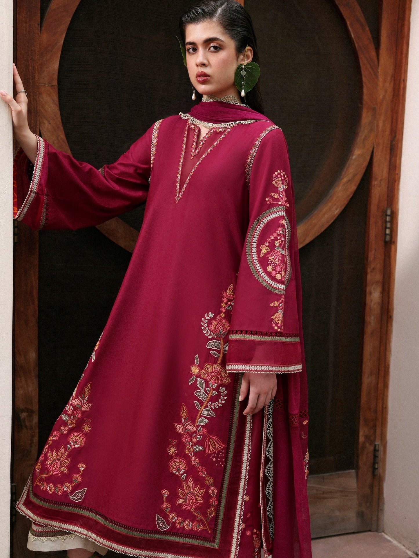 Red-Hussain Rehar Lawn Embroidered Stitched 3-Piece Suit-Ada