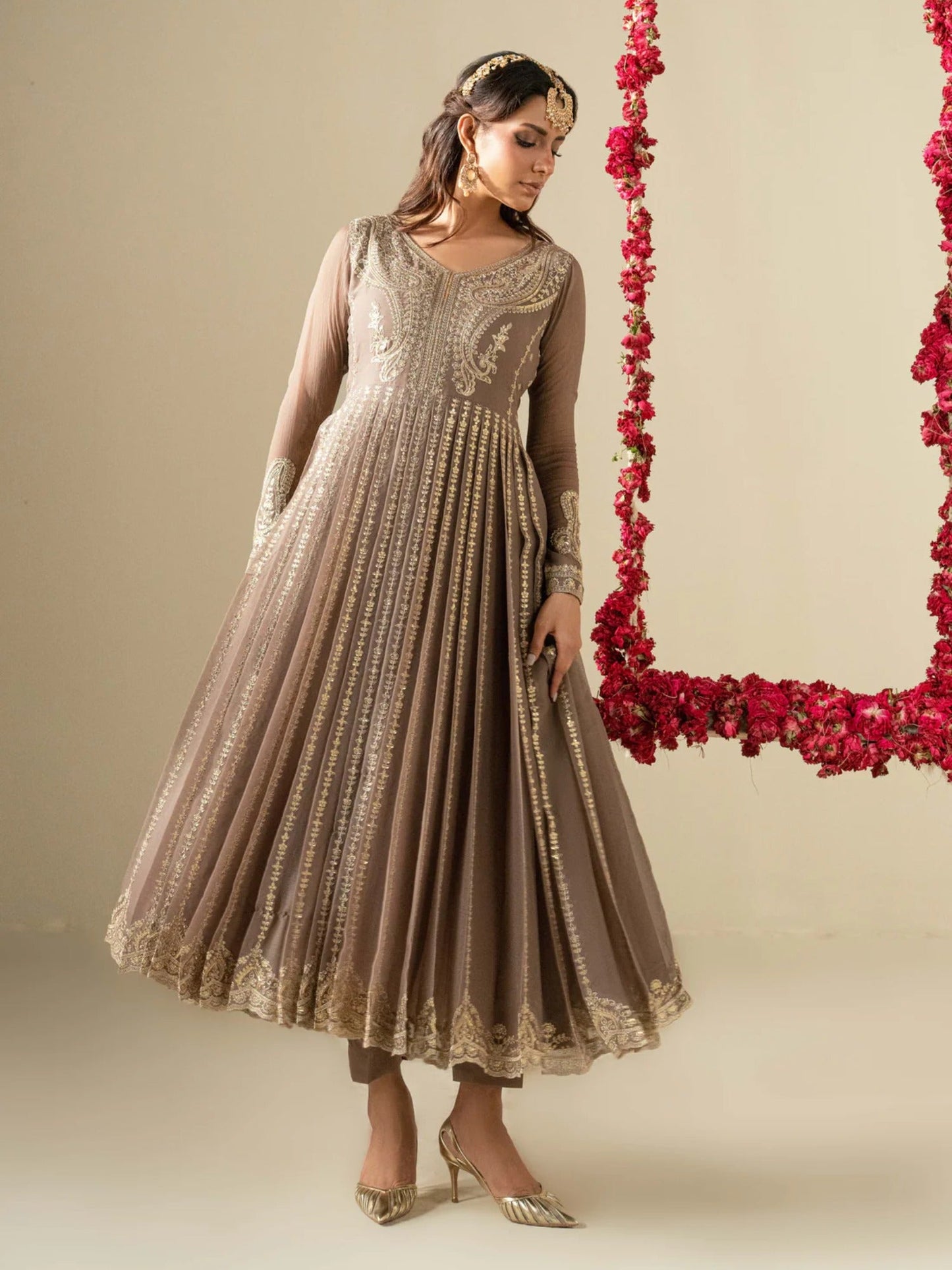 Hani & Umaima Chiffon Embroidered Stitched 3-Piece Suit-Sohani