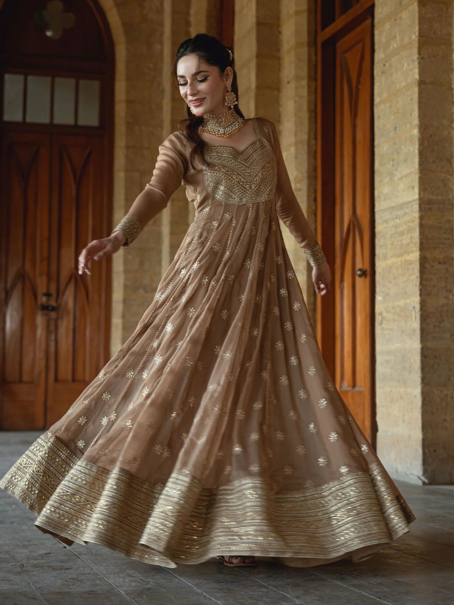 Hani & Umaima Chiffon Embroidered Stitched 2-Piece Suit-Daze