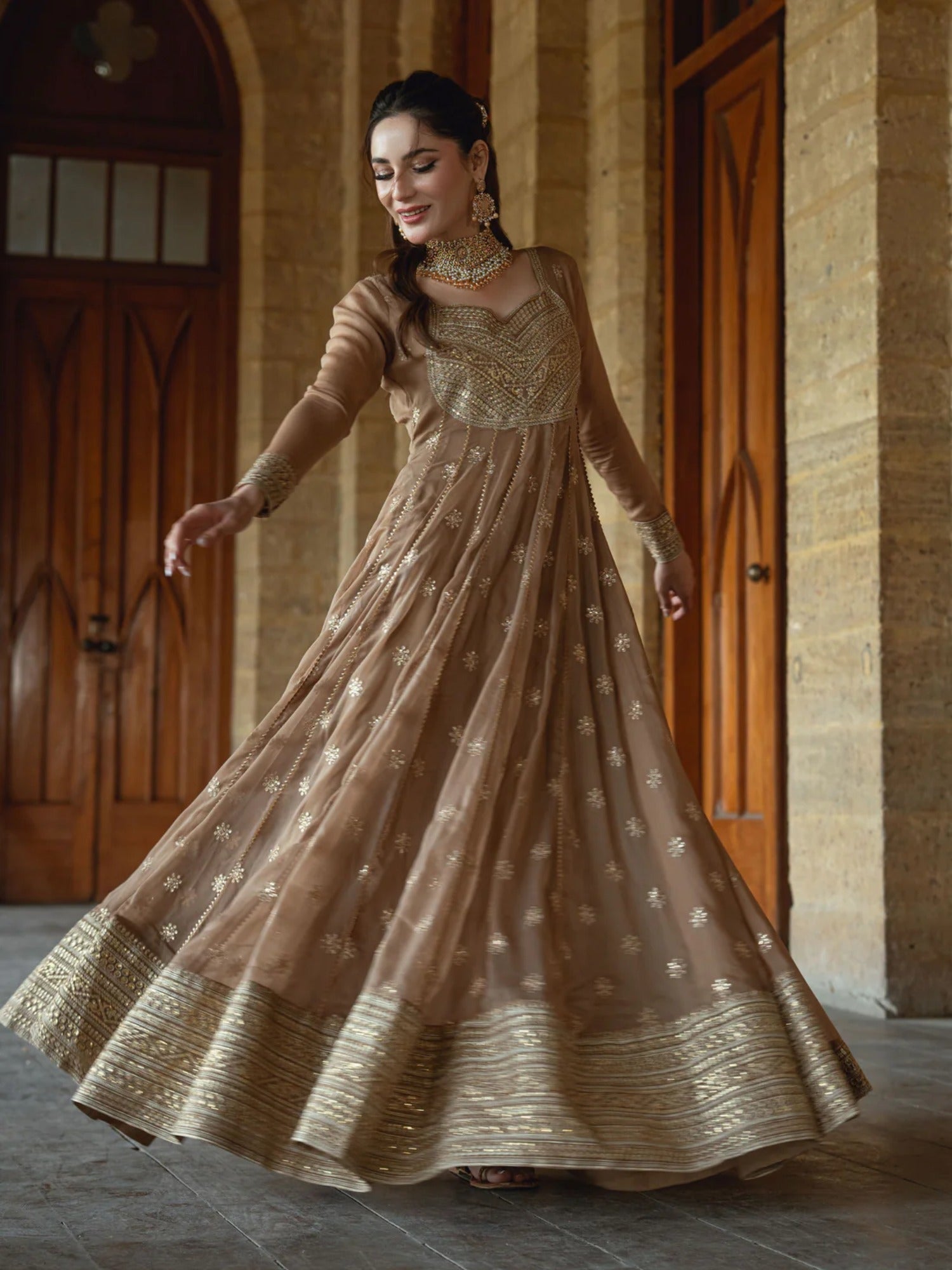 Hani & Umaima Chiffon Embroidered Stitched 2-Piece Suit-Daze