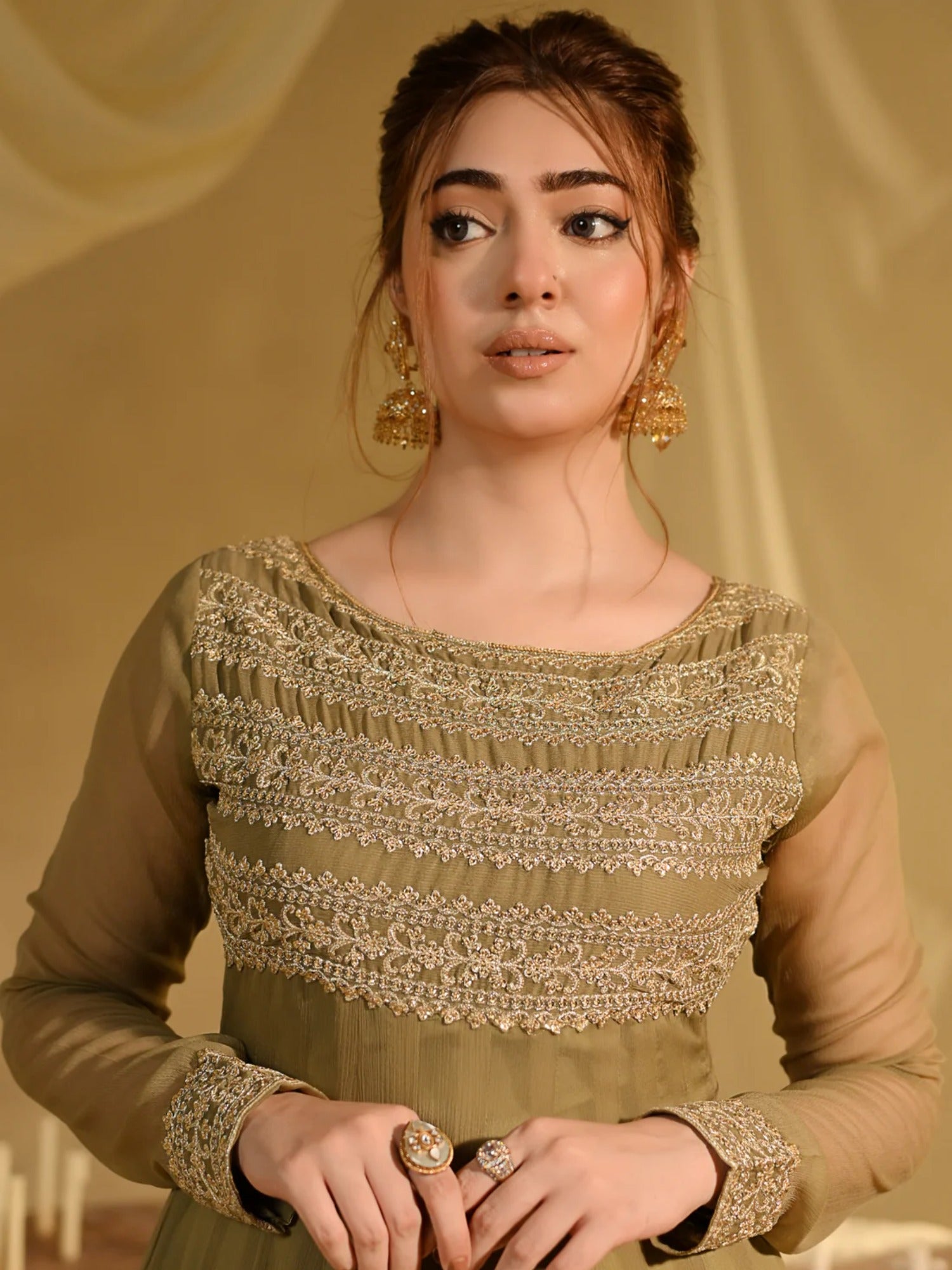 Hani & Umaima Chiffon Embroidered Stitched 2-Piece Suit-Ezra
