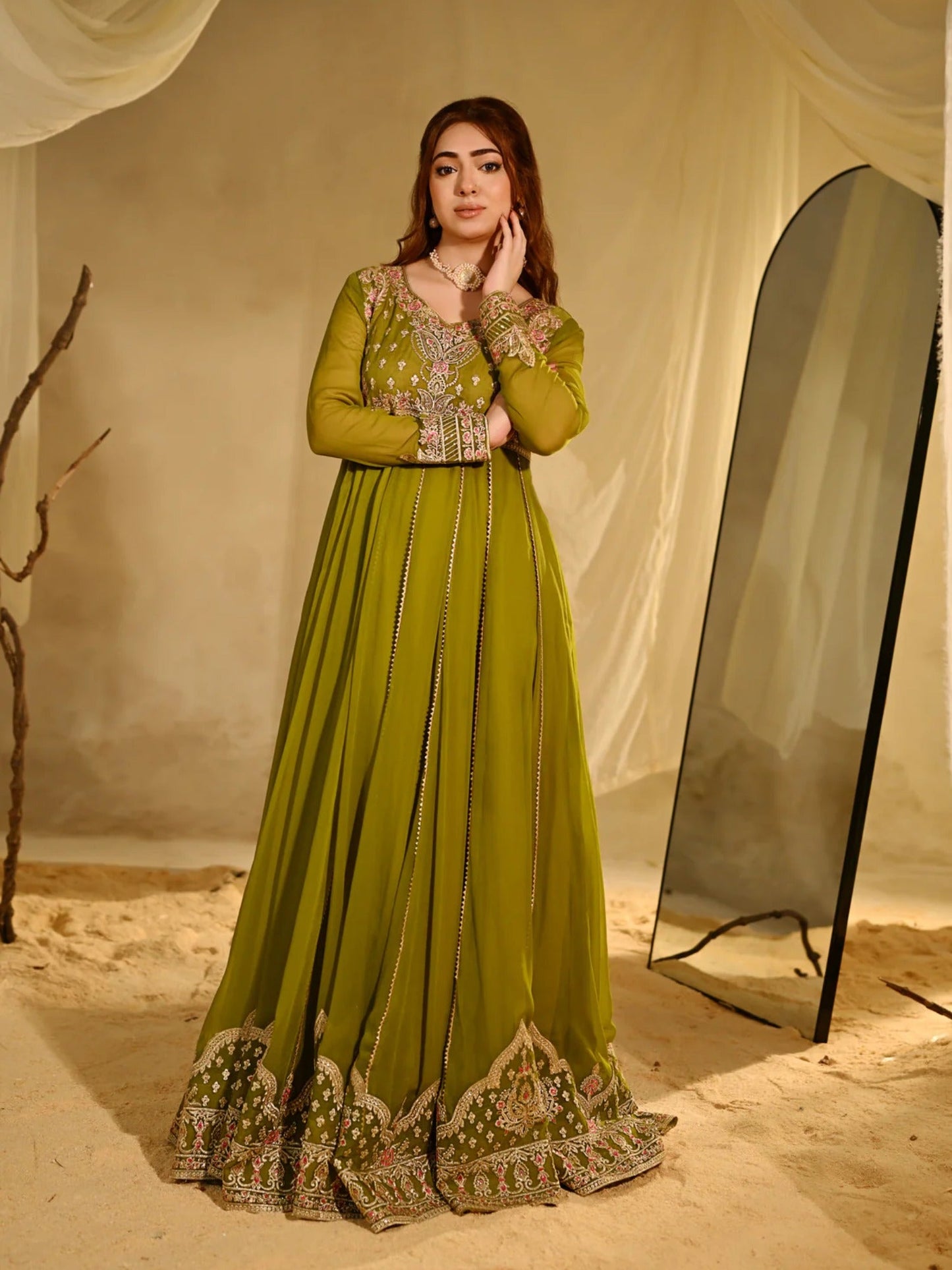 Green Hani & Umaima Chiffon Embroidered Stitched 2-Piece Suit-Nashmiya