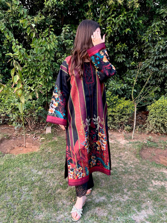 Sehrish Kanwal Lawn Printed Stitched 2-Piece Suit-Black