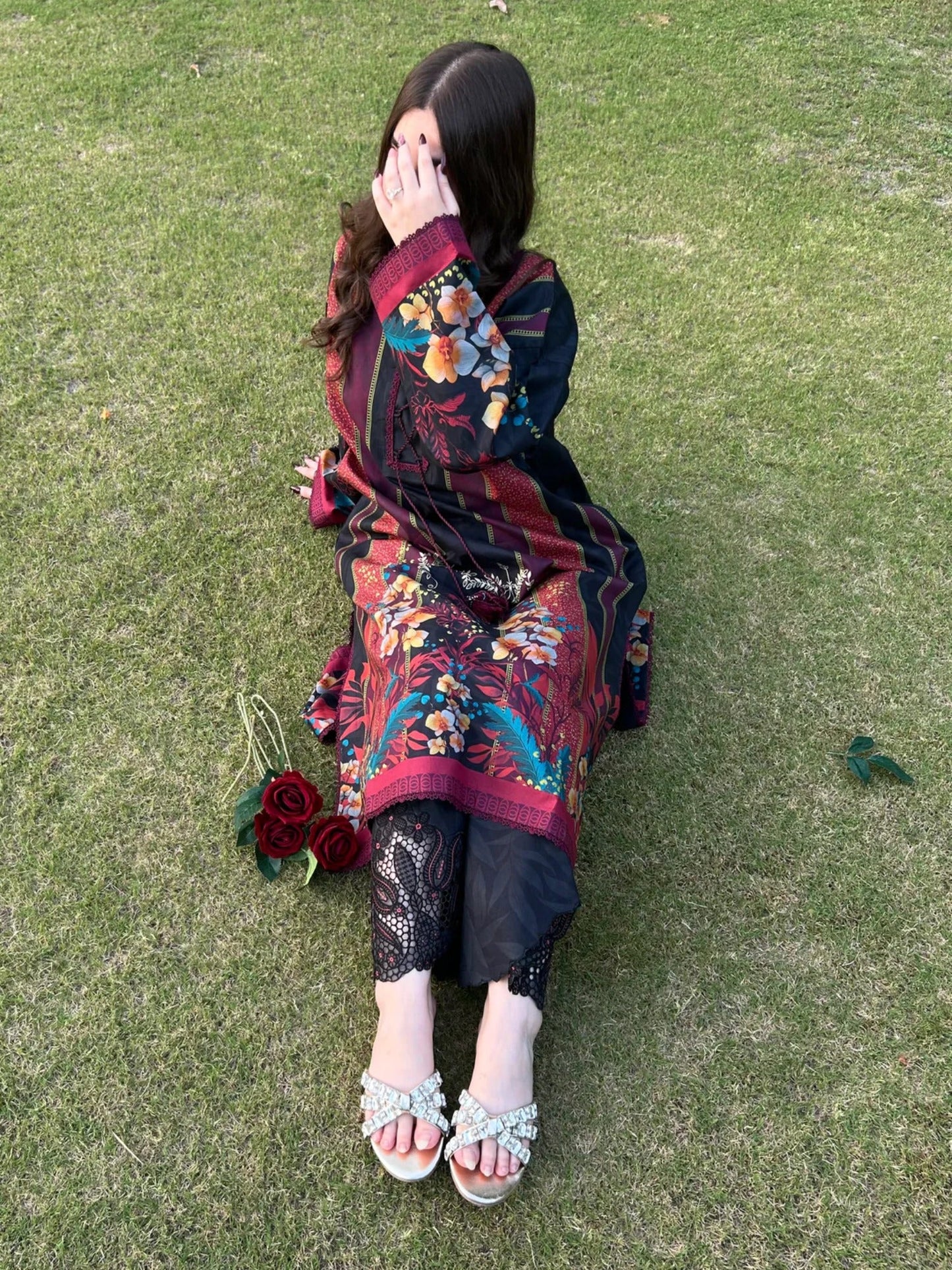 Sehrish Kanwal Lawn Printed Stitched 2-Piece Suit-Black