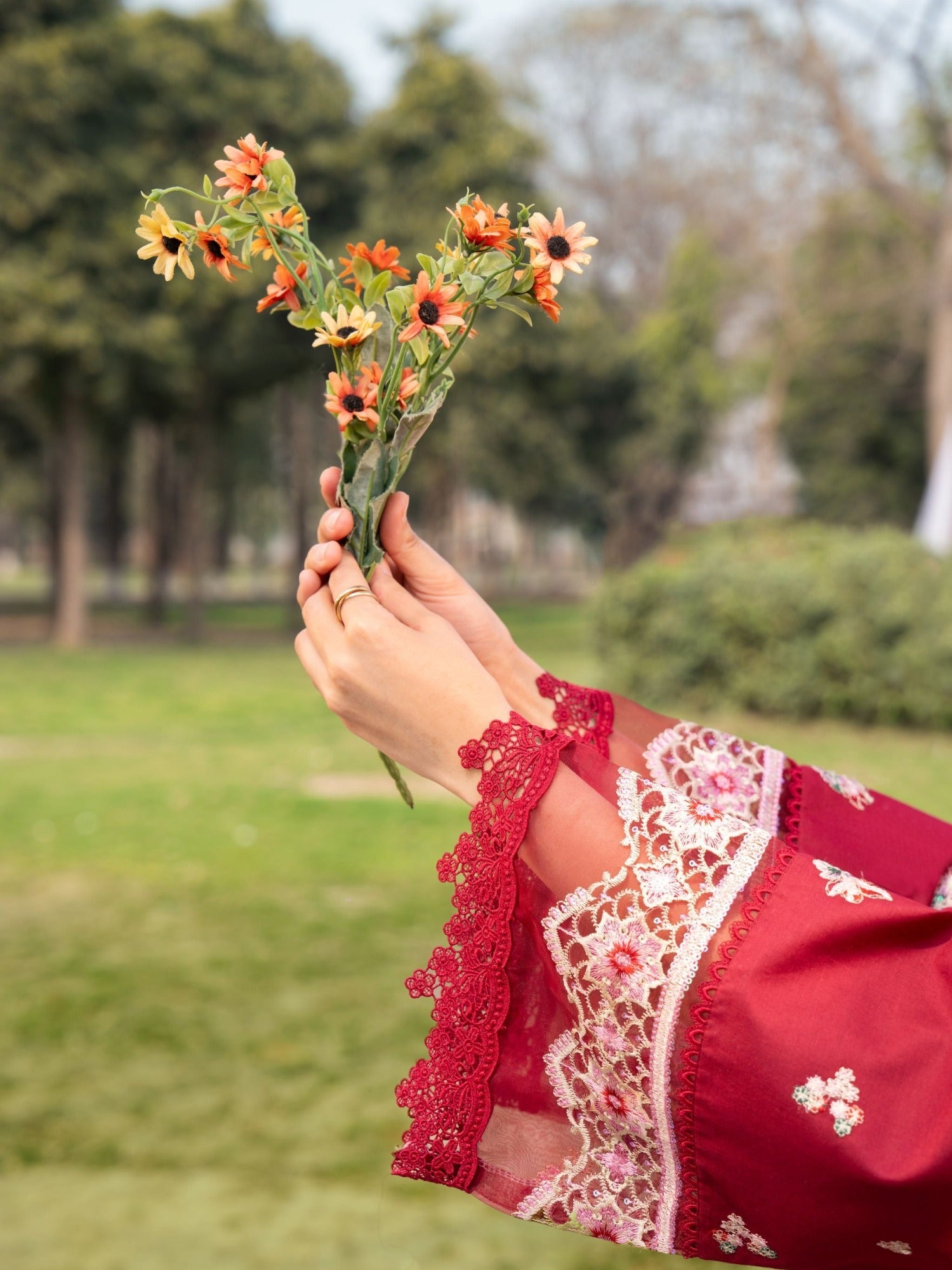 Red-Chandan Nagri Lawn Embroidered Stitched 3-Piece Suit-Laleh Rose