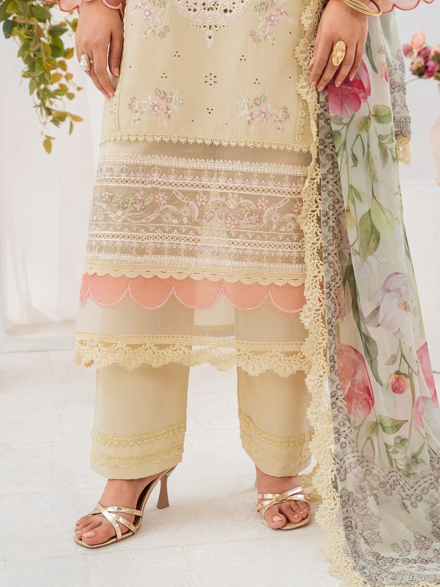 Yellow-Chandan Nagri Lawn Embroidered Stitched 3-Piece Suit-Elnaz