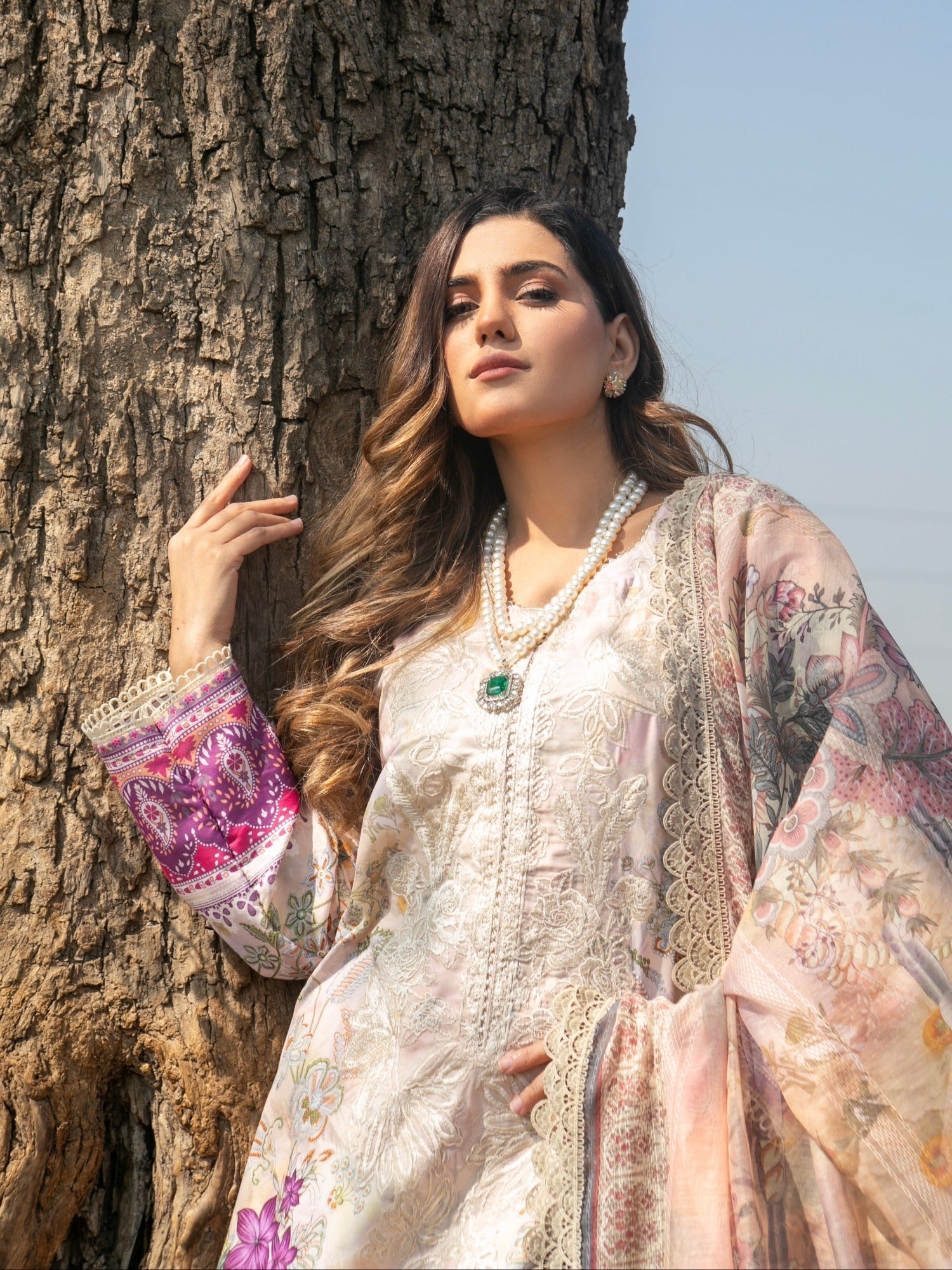 Cream-Chandan Nagri Cotton Lawn Embroidered Stitched 3-Piece Suit-Elie