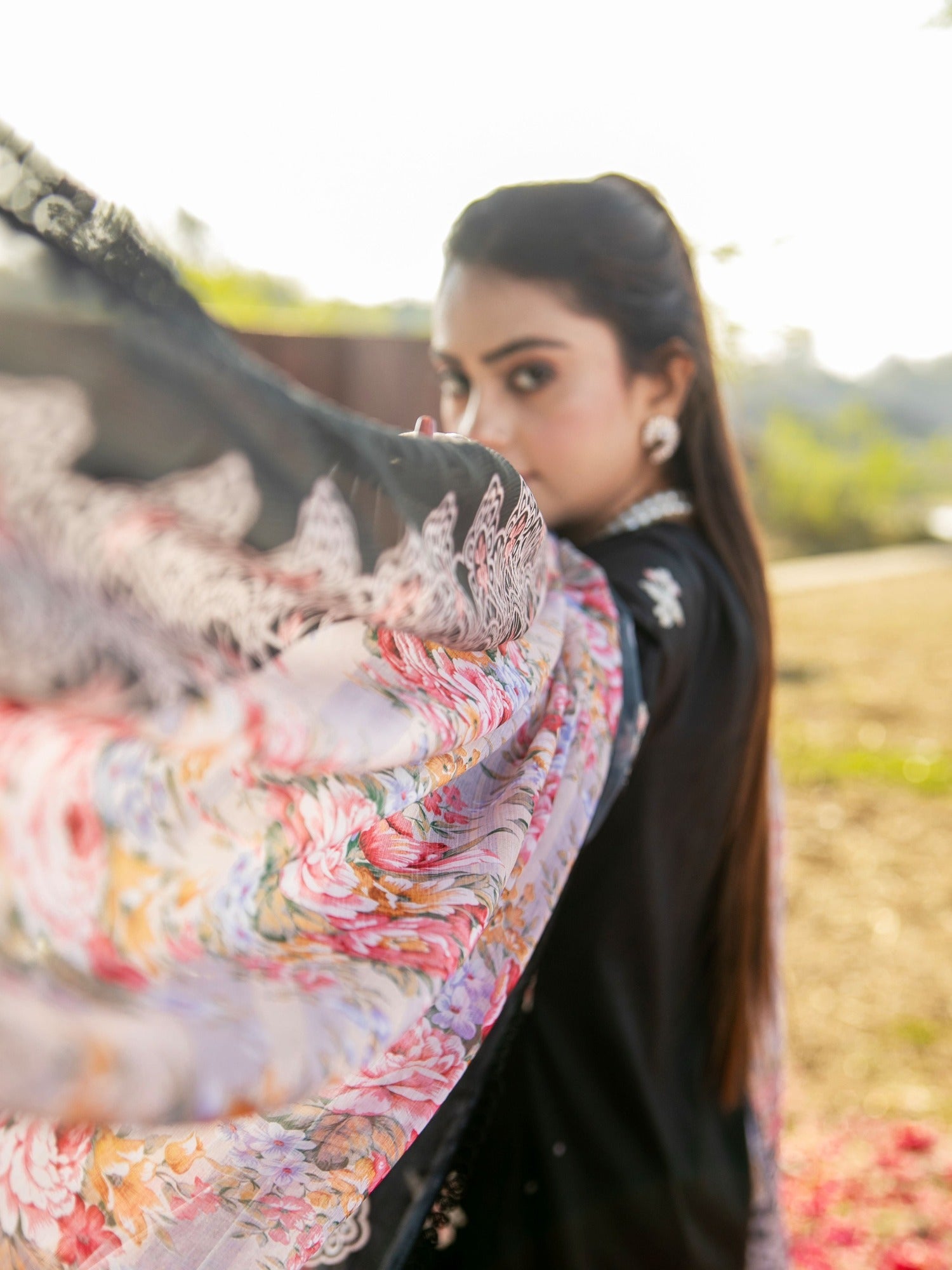 Black-Chandan Nagri Lawn Embroidered Stitched 3-Piece Suit-Nissa