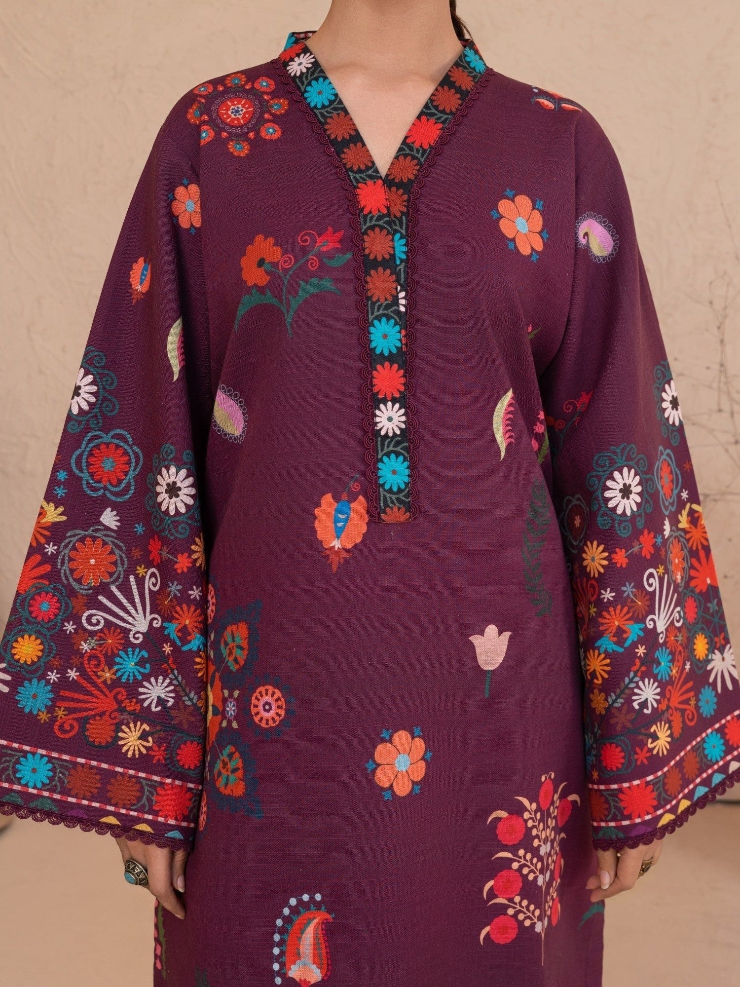 Burgandy-Chandan Nagri Khaddar Embroidered Stitched 3-Piece Suit-Noorza