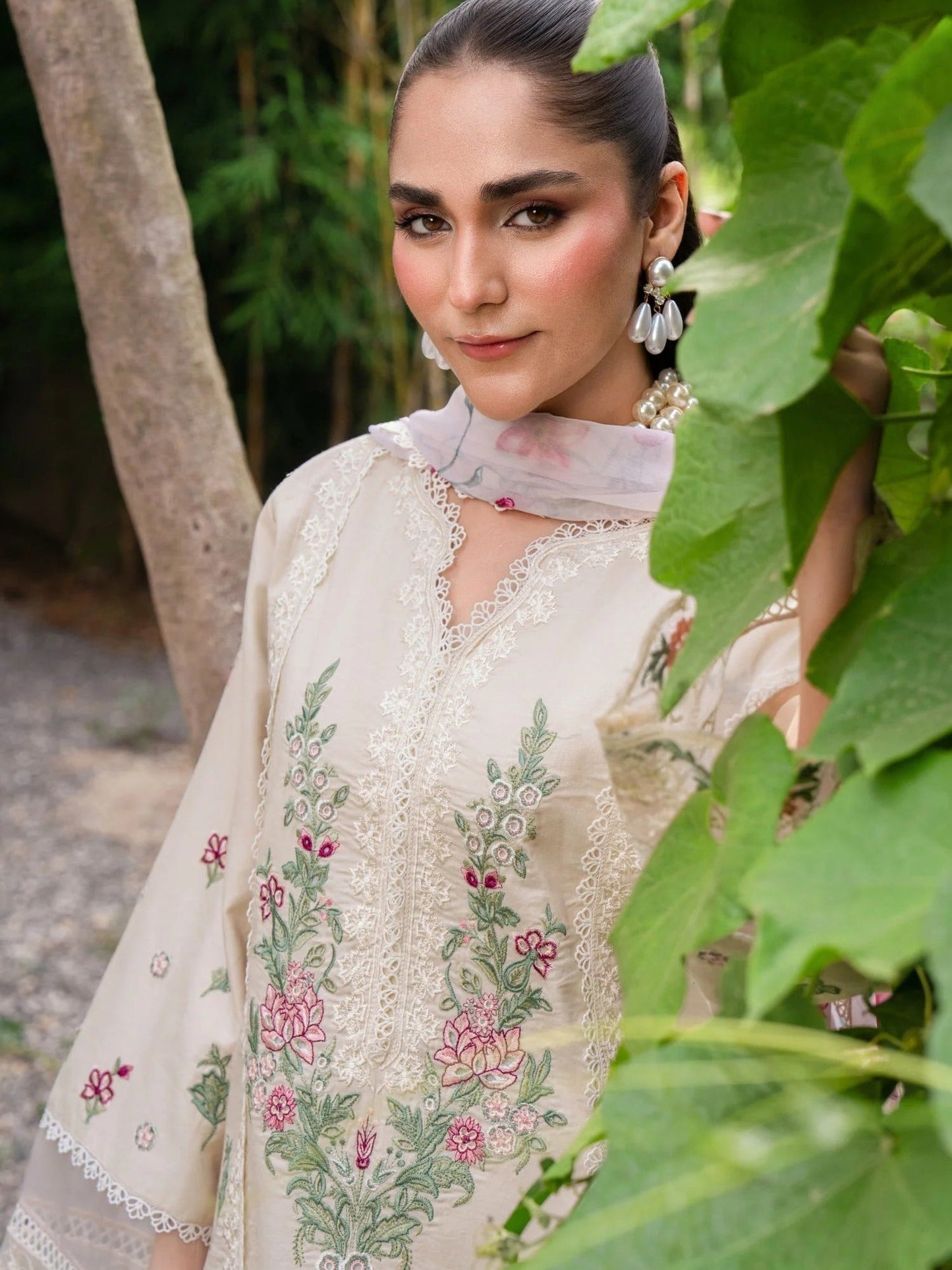 Cream-Chandan Nagri Lawn Cotton Embroidered Stitched 3-Piece Suit-Mirae Noor