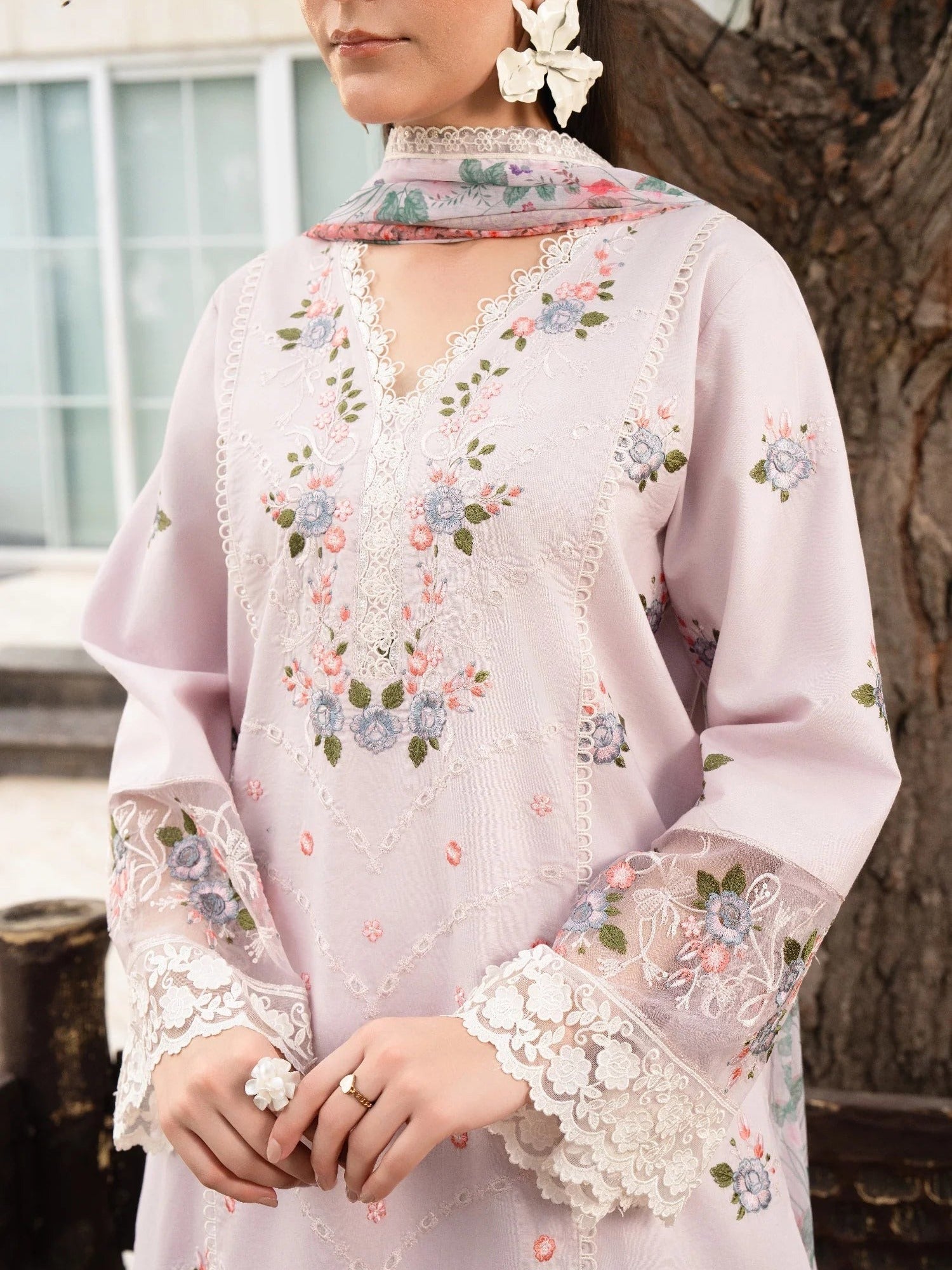 Lilac-Chandan Nagri Lawn Cotton Embroidered Stitched 3-Piece Suit-Lilac Mae