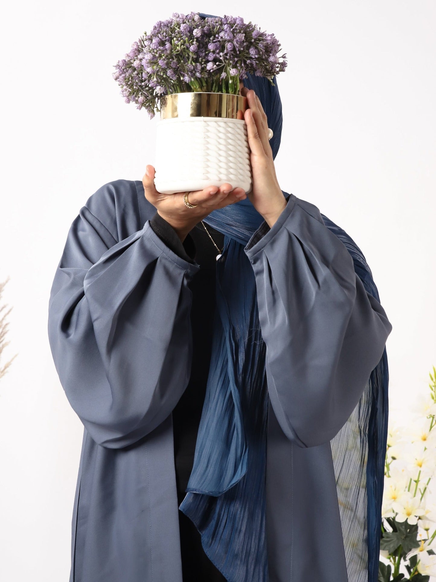 Blue-Nourah Nida Abaya-Zunal