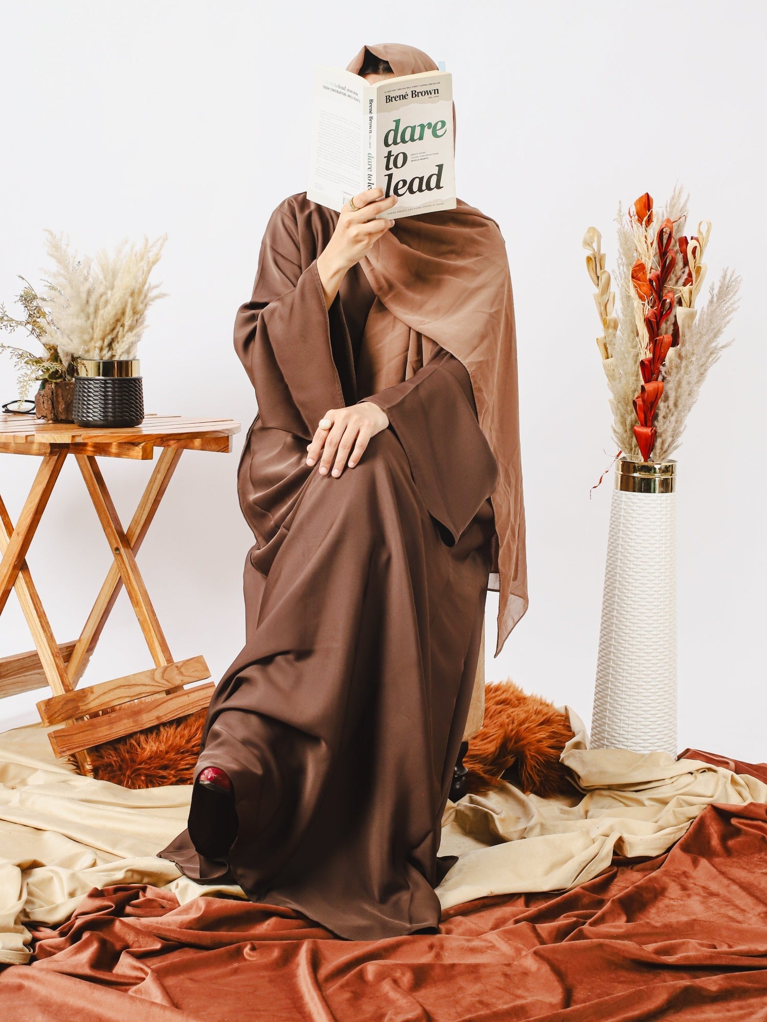 Brown-Nourah Nida Abaya-Mahak