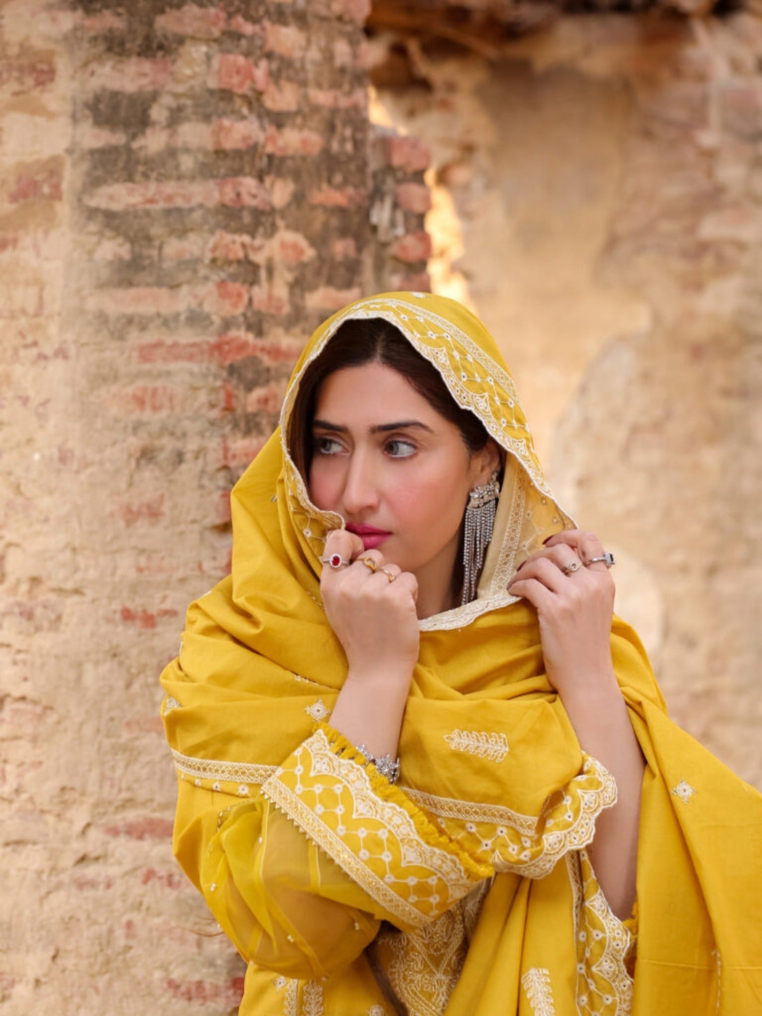 Lamorado Lawn Embroidered Unstitched 3-Piece Suit-LWSU-25CK306 Chikankari Mustard