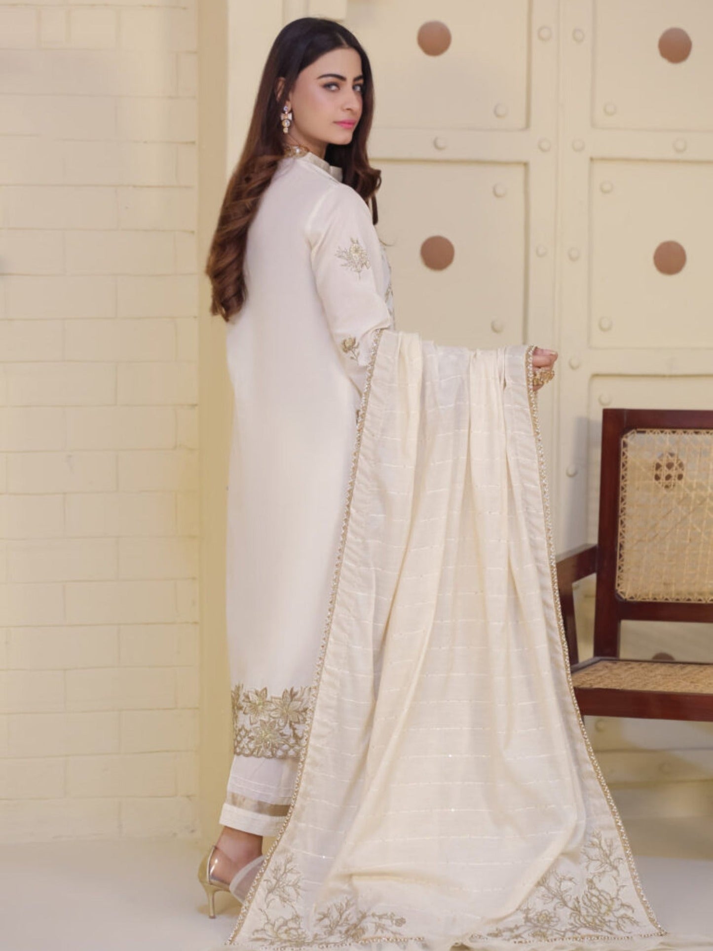 Lamorado Banarsi Cotton Embroidered Unstitched 3-Piece Suit-LWSU-25FE302