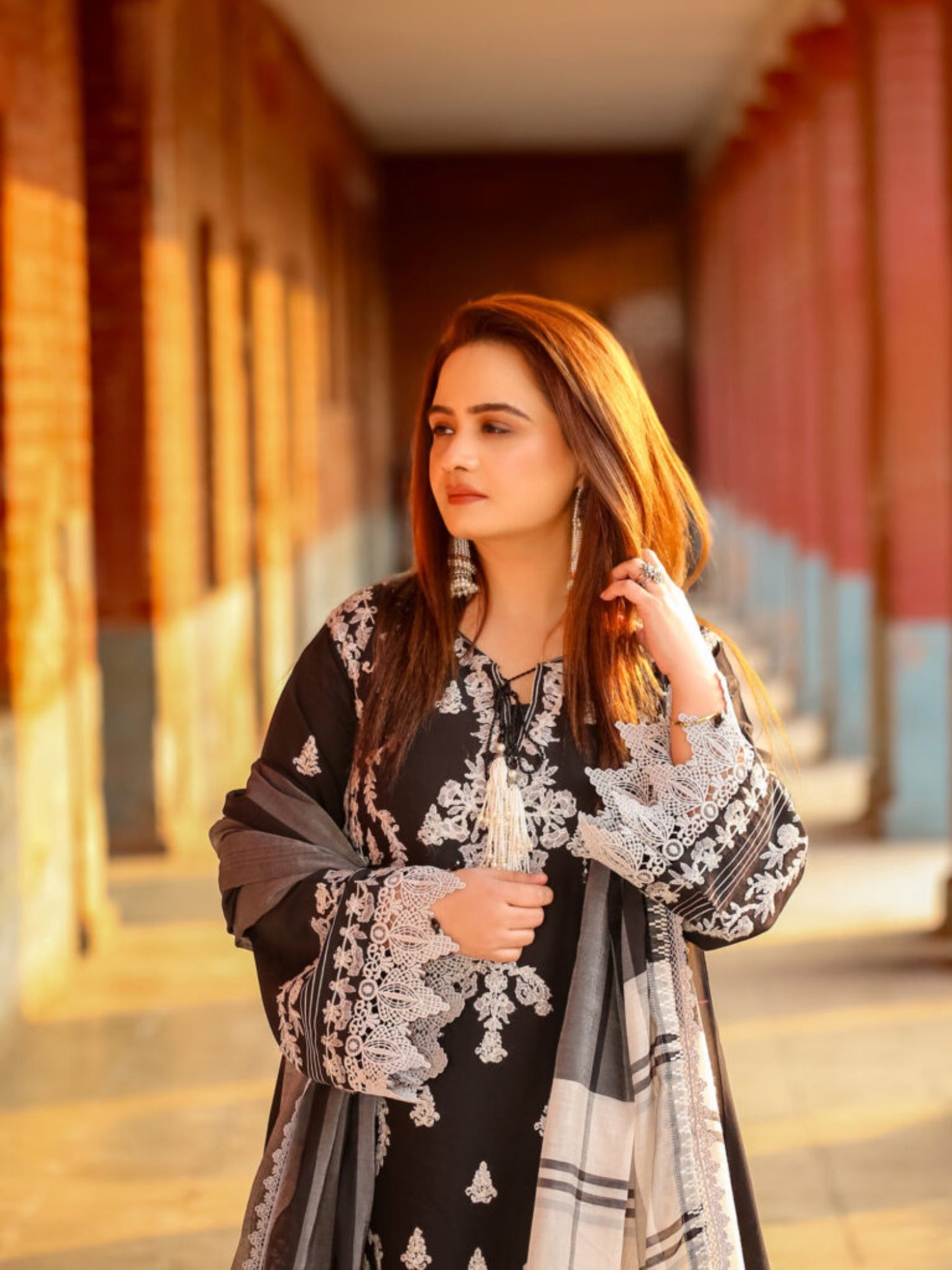 Lamorado Cotton Silk Embroidered Unstitched 3-Piece Suit-LWSU-25FE303