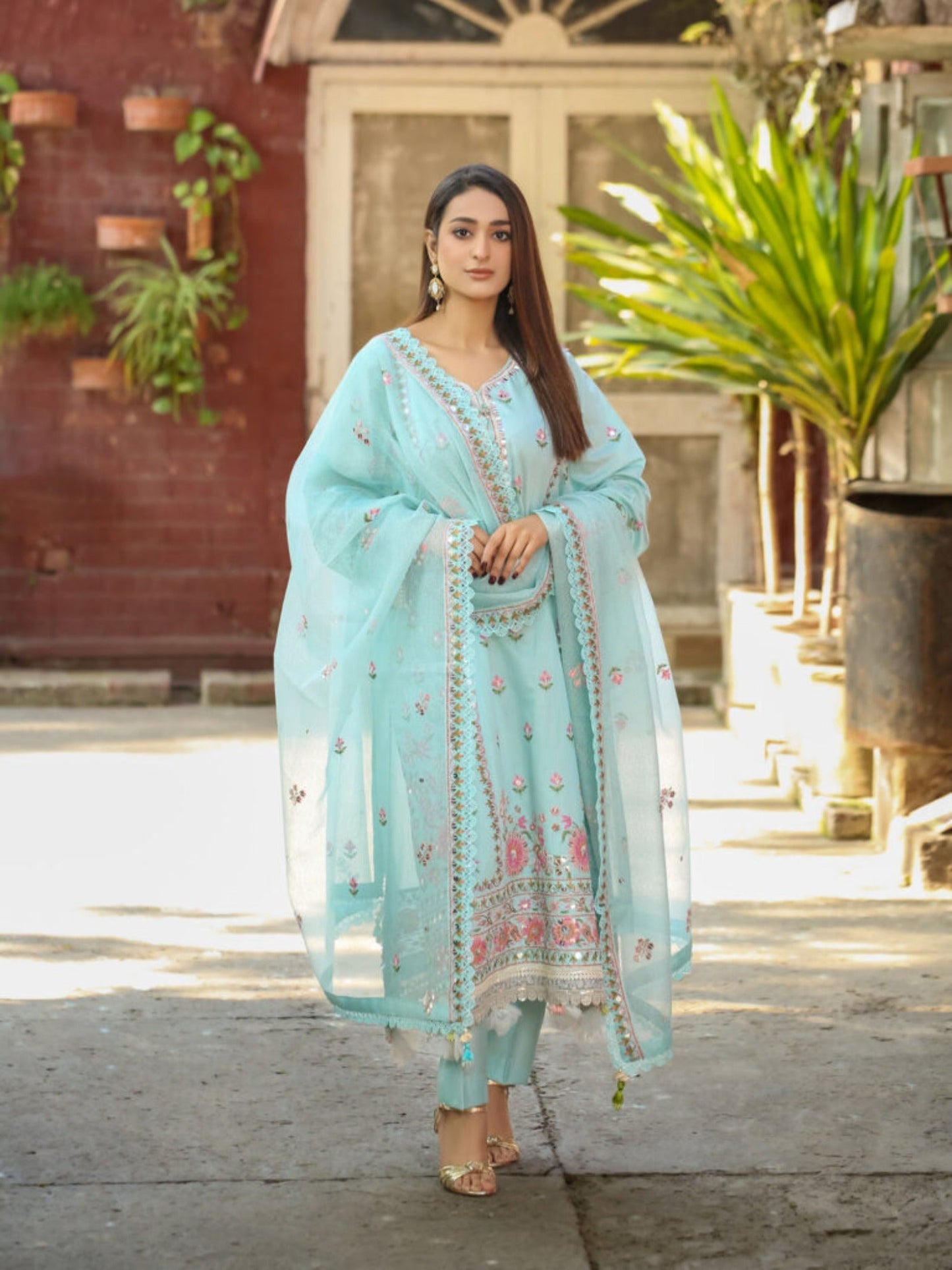 Lamorado Cotton Net Embroidered Unstitched 3-Piece Suit-LWSU-25FE304