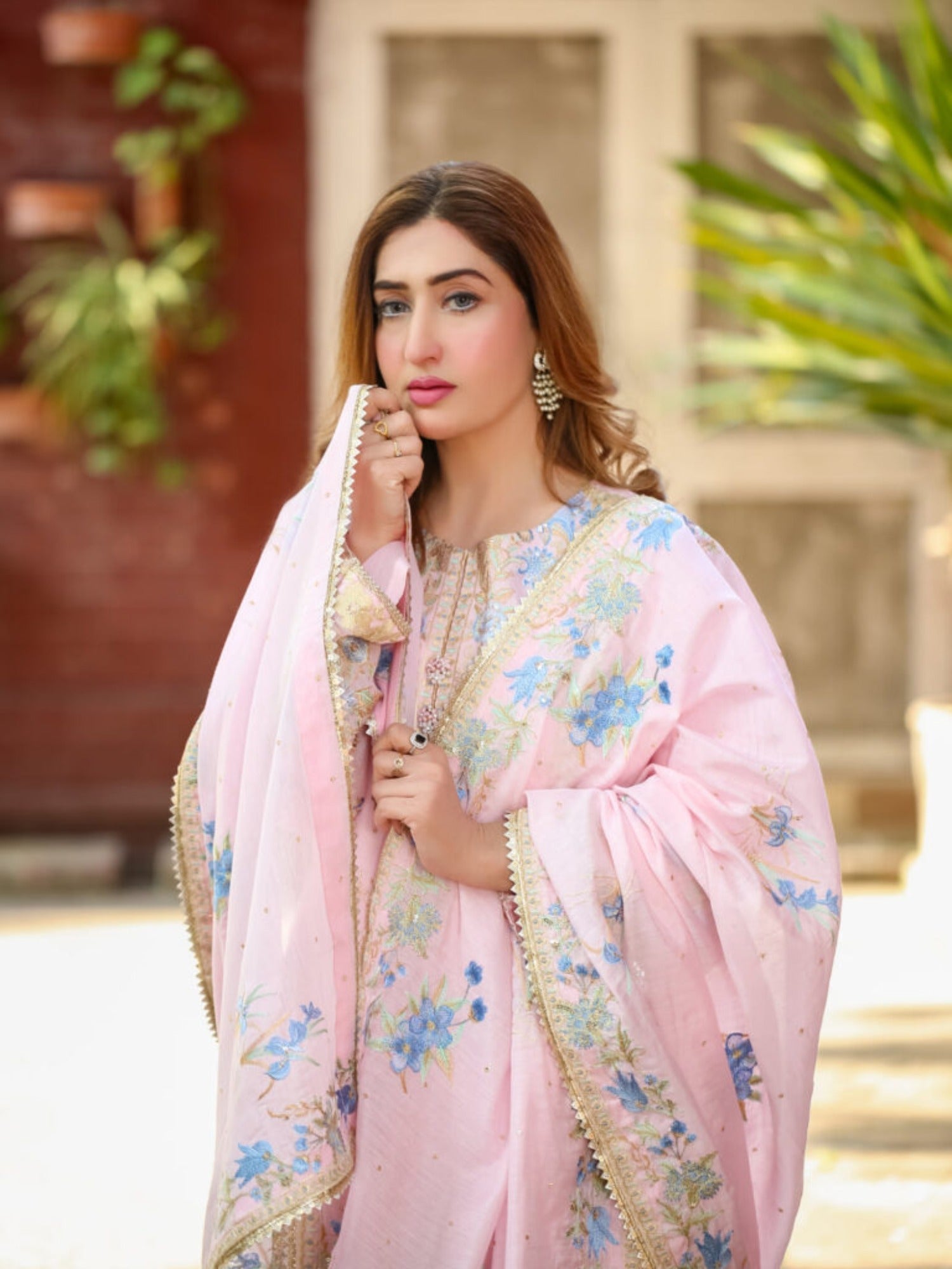Lamorado Swiss Cotton Embroidered Unstitched 3-Piece Suit