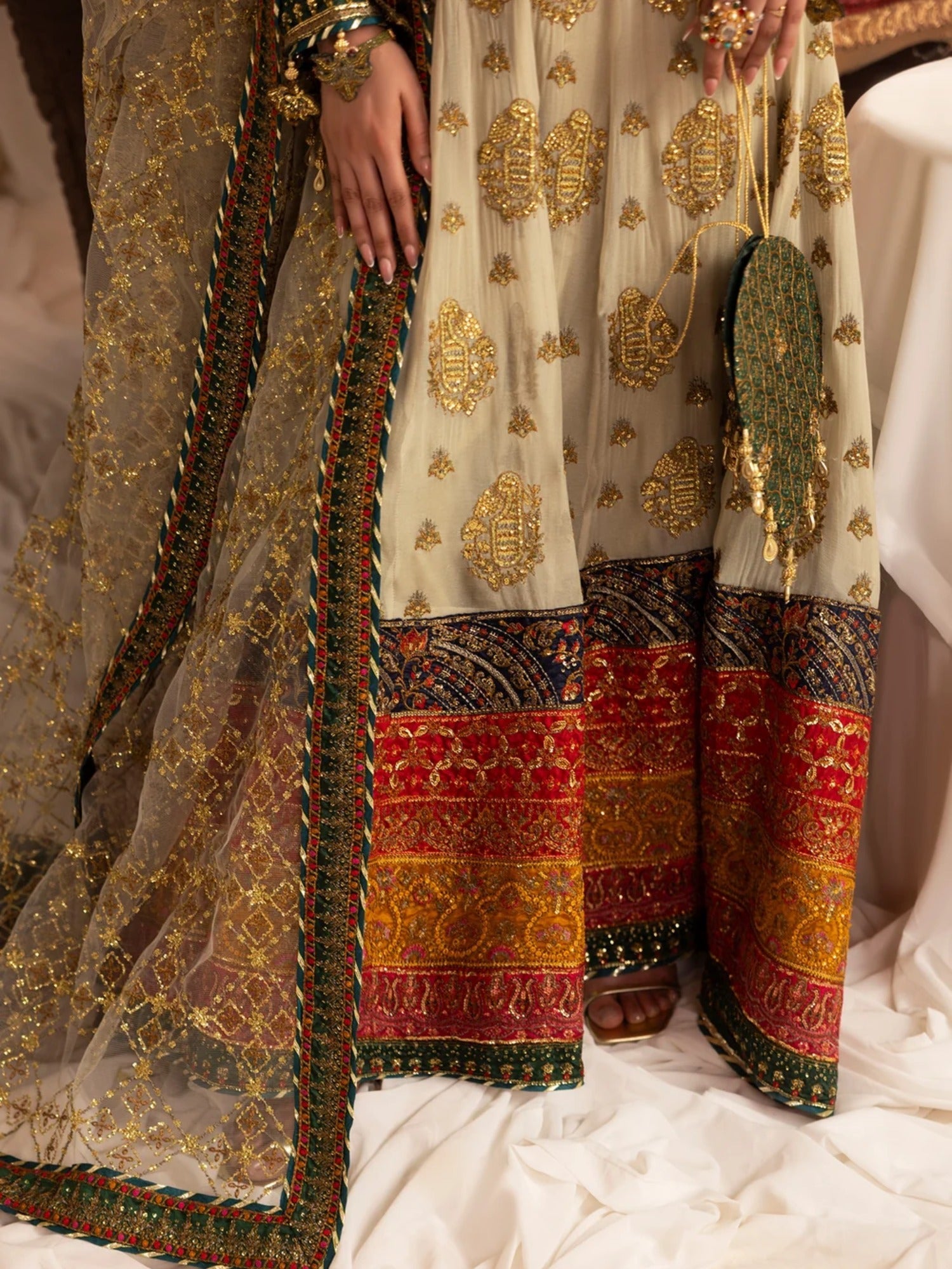 Sara Jahan Chiffon Embroidered Stitched 4-Piece Suit-SJ-1047