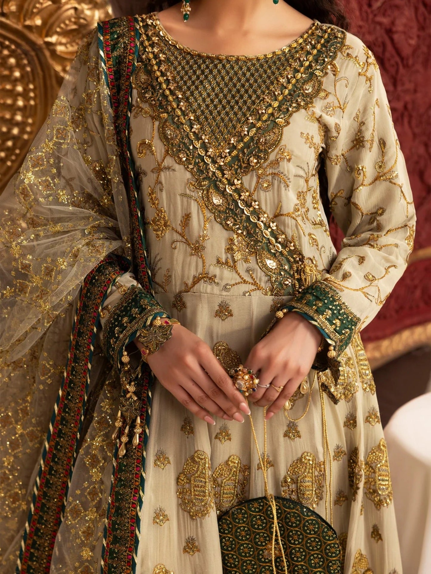 Sara Jahan Chiffon Embroidered Stitched 4-Piece Suit-SJ-1047