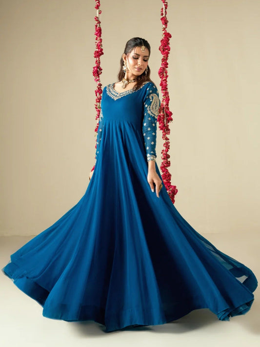 Zinc-Hani & Umaima Chiffon Embroidered Pishwas-Bella