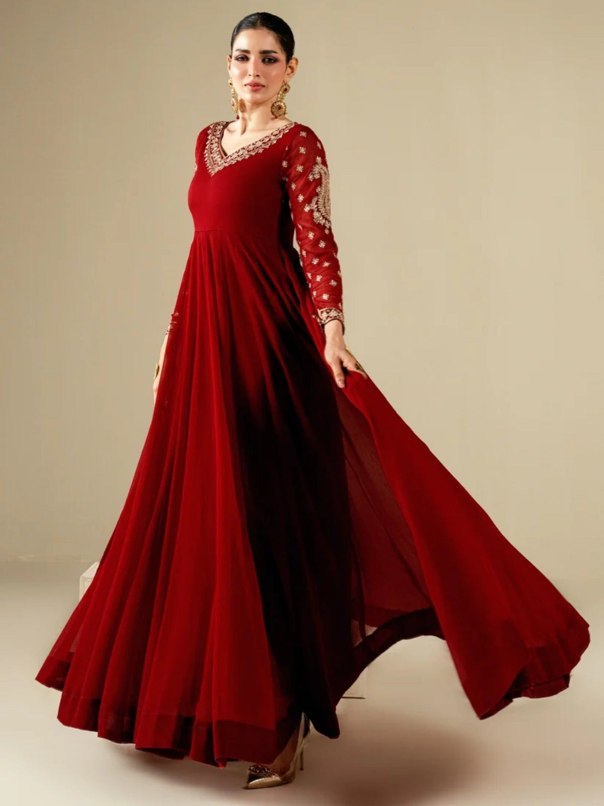 Mroon-Hani & Umaima Chiffon Embroidered Pishwas-Nora