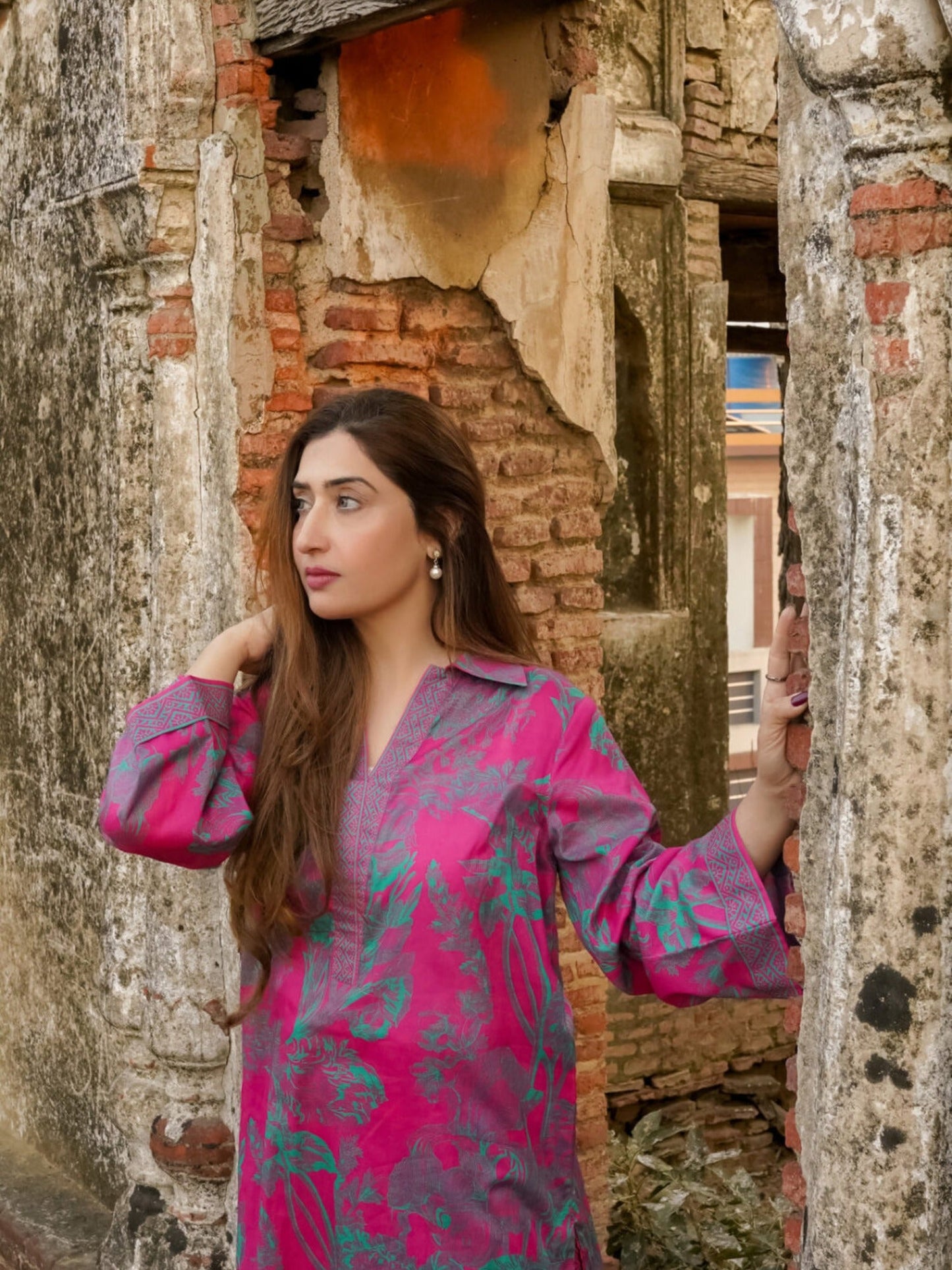 Pink Lamorado Lawn Printed Unstitched 2-Piece Suit-LWSU-25P205