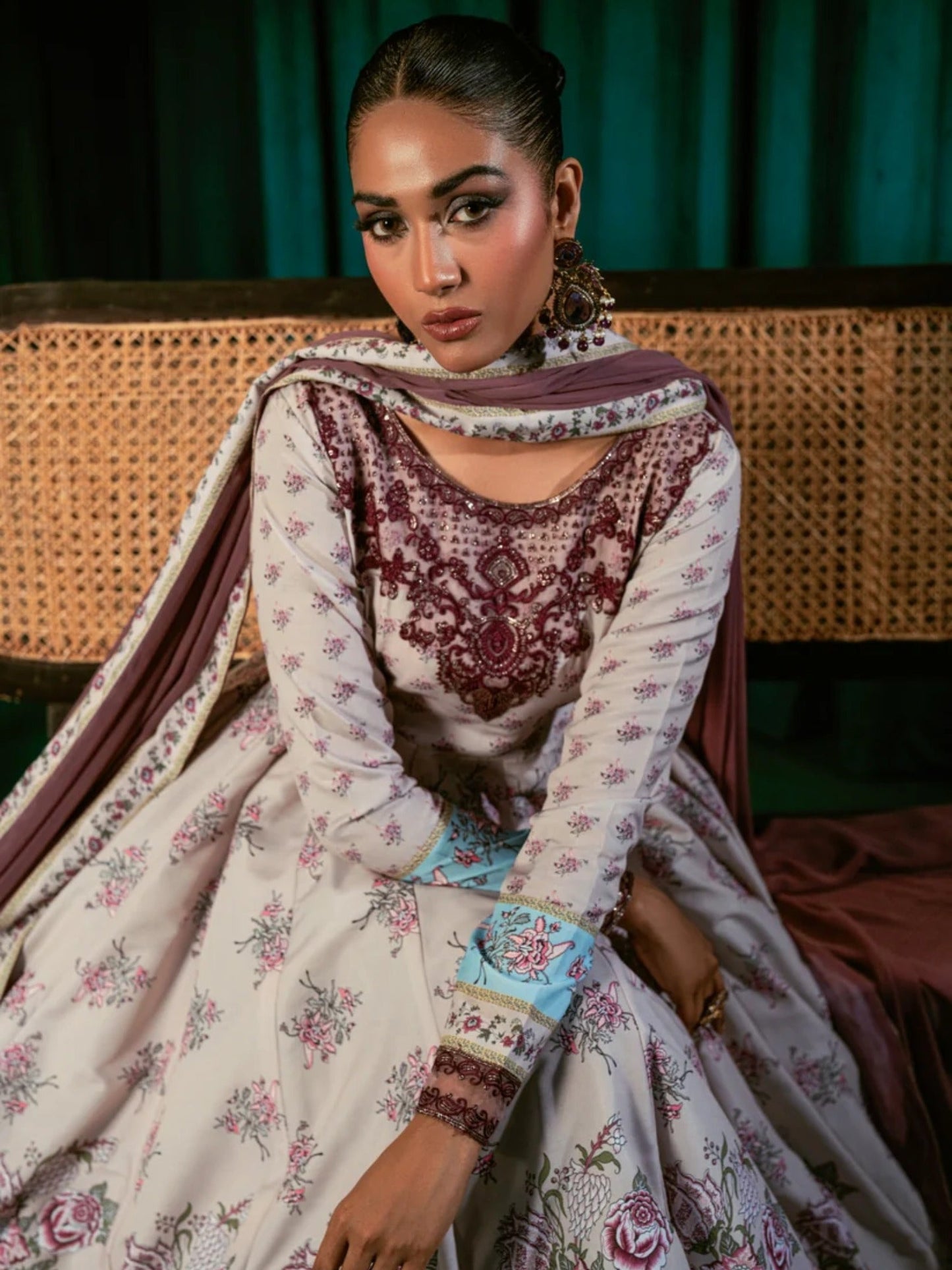 White-Hani & Umaima Swiss Lawn Embroidered Pishwas-Neesa