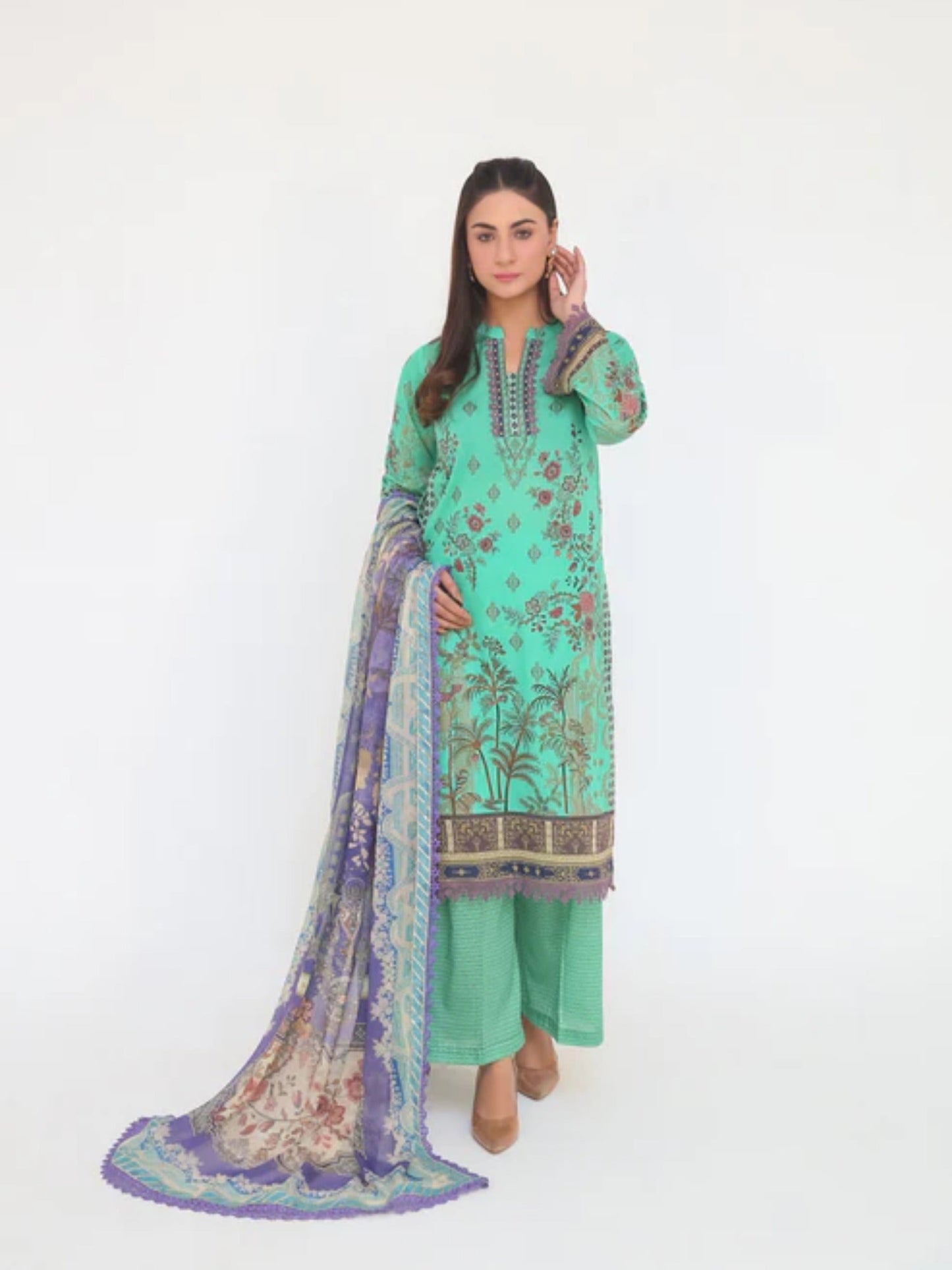Lamorado Lawn Printed Unstitched 3-Piece Suit-LWSU-25P307