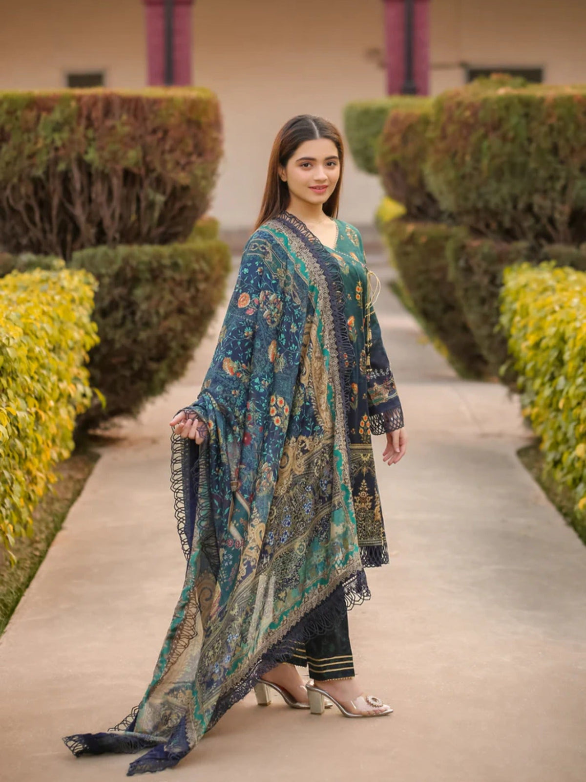 Green Lamorado Lawn Printed Unstitched 3-Piece Suit-LWSU-25P309