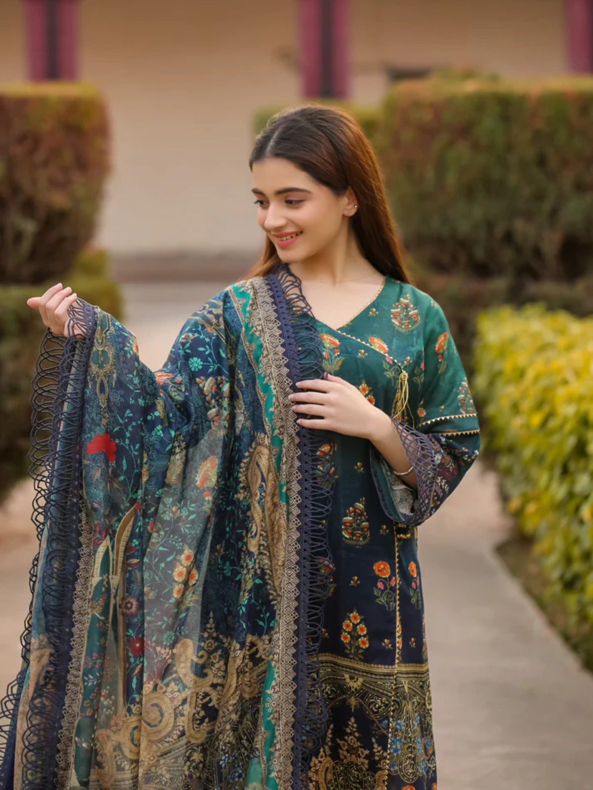 Green Lamorado Lawn Printed Unstitched 3-Piece Suit-LWSU-25P309
