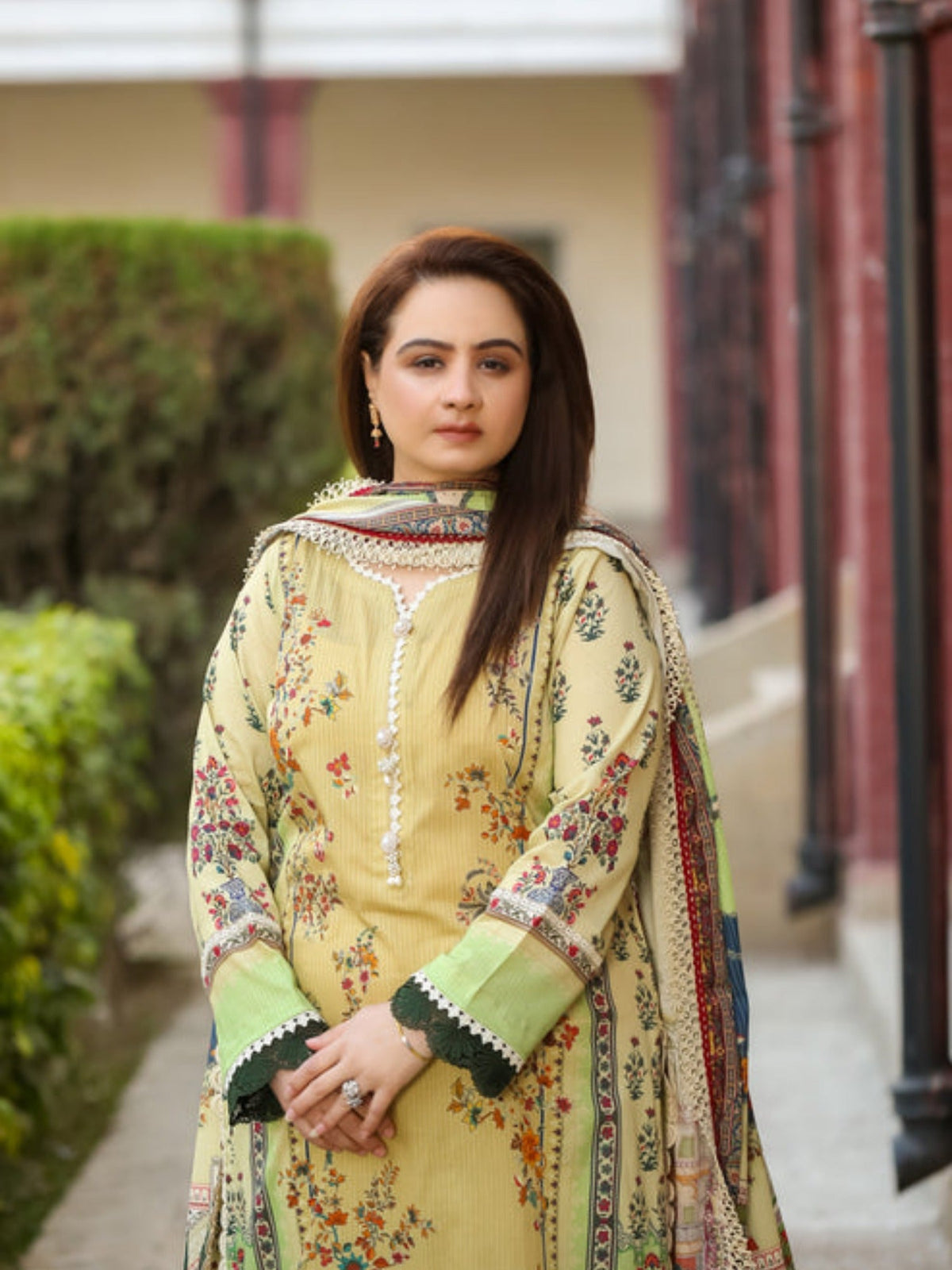 Lamorado Lawn Printed Unstitched 3-Piece Suit-LWSU-25P311