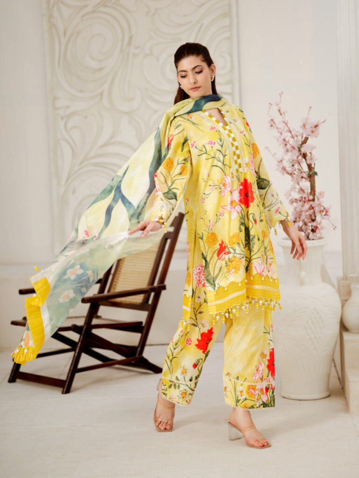 Lamorado Lawn Printed Unstitched 3-Piece Suit-SA26SP306