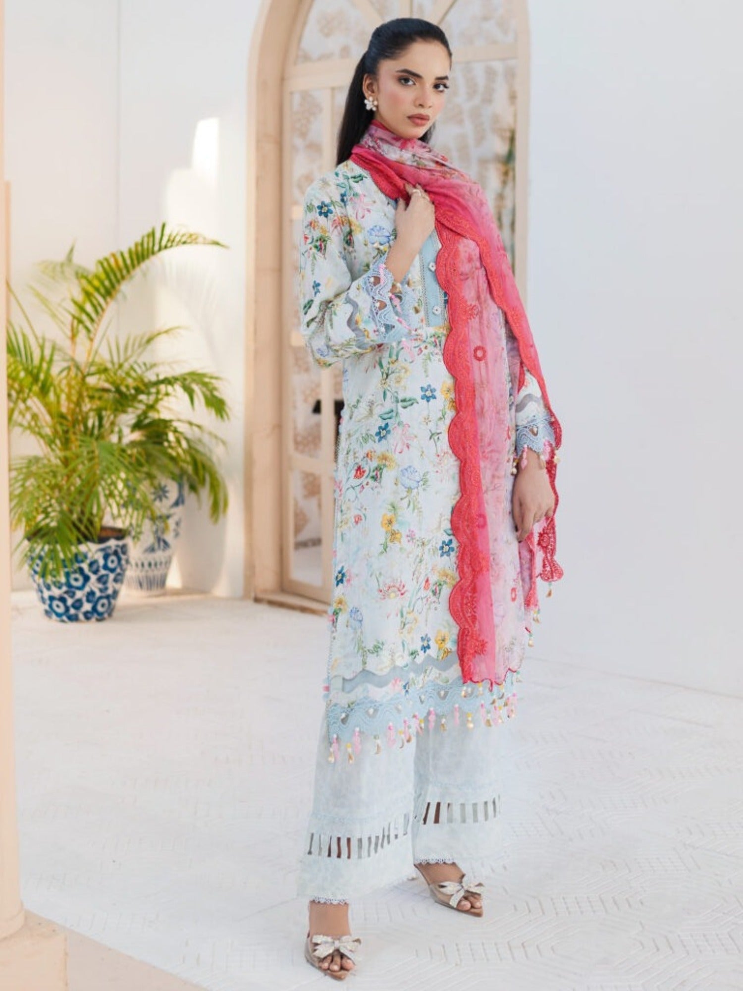 Lamorado Lawn Printed Unstitched 3-Piece Suit-SA26SP309