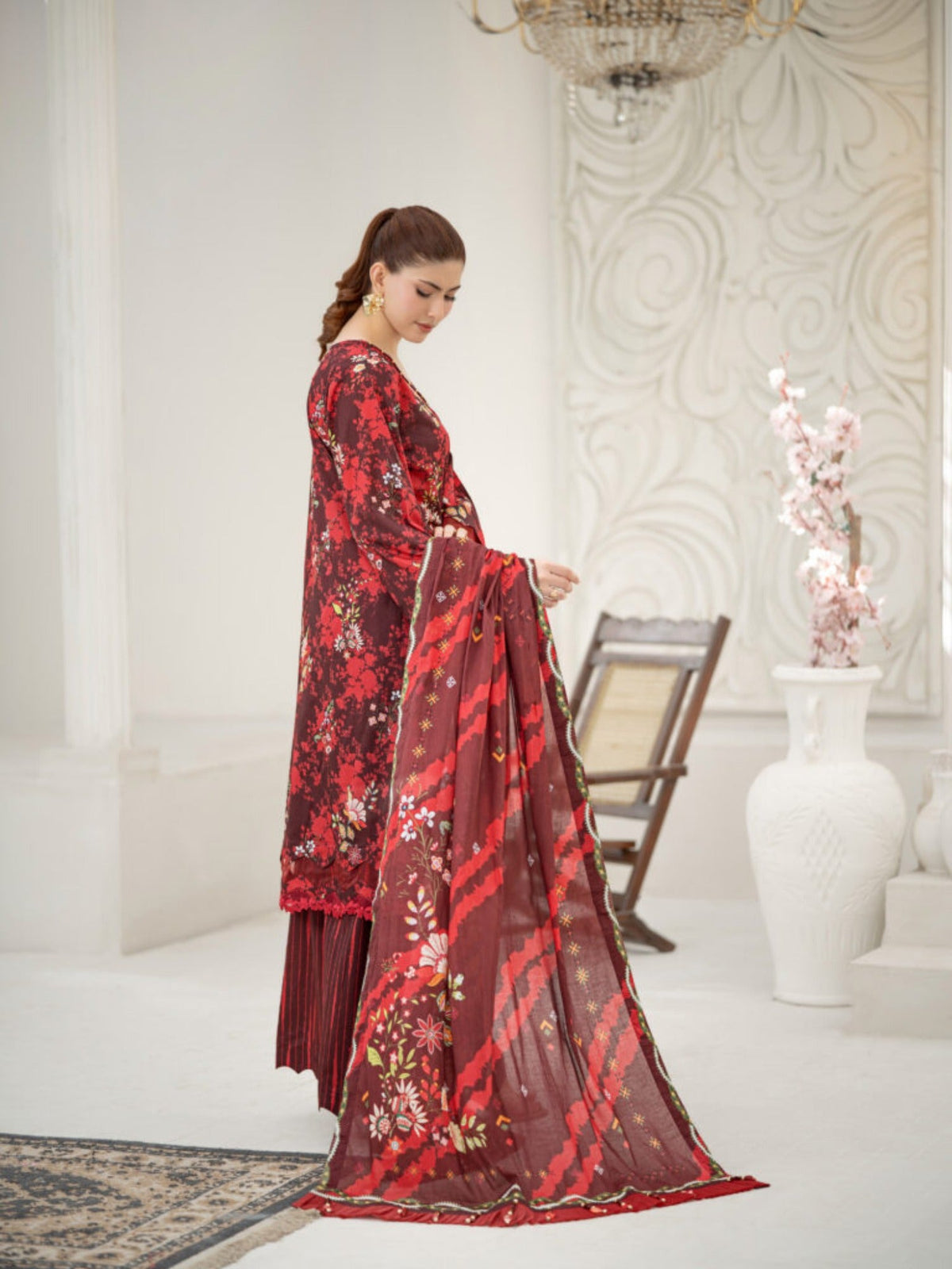 Lamorado Lawn Printed Unstitched 3-Piece Suit-SA26SP310