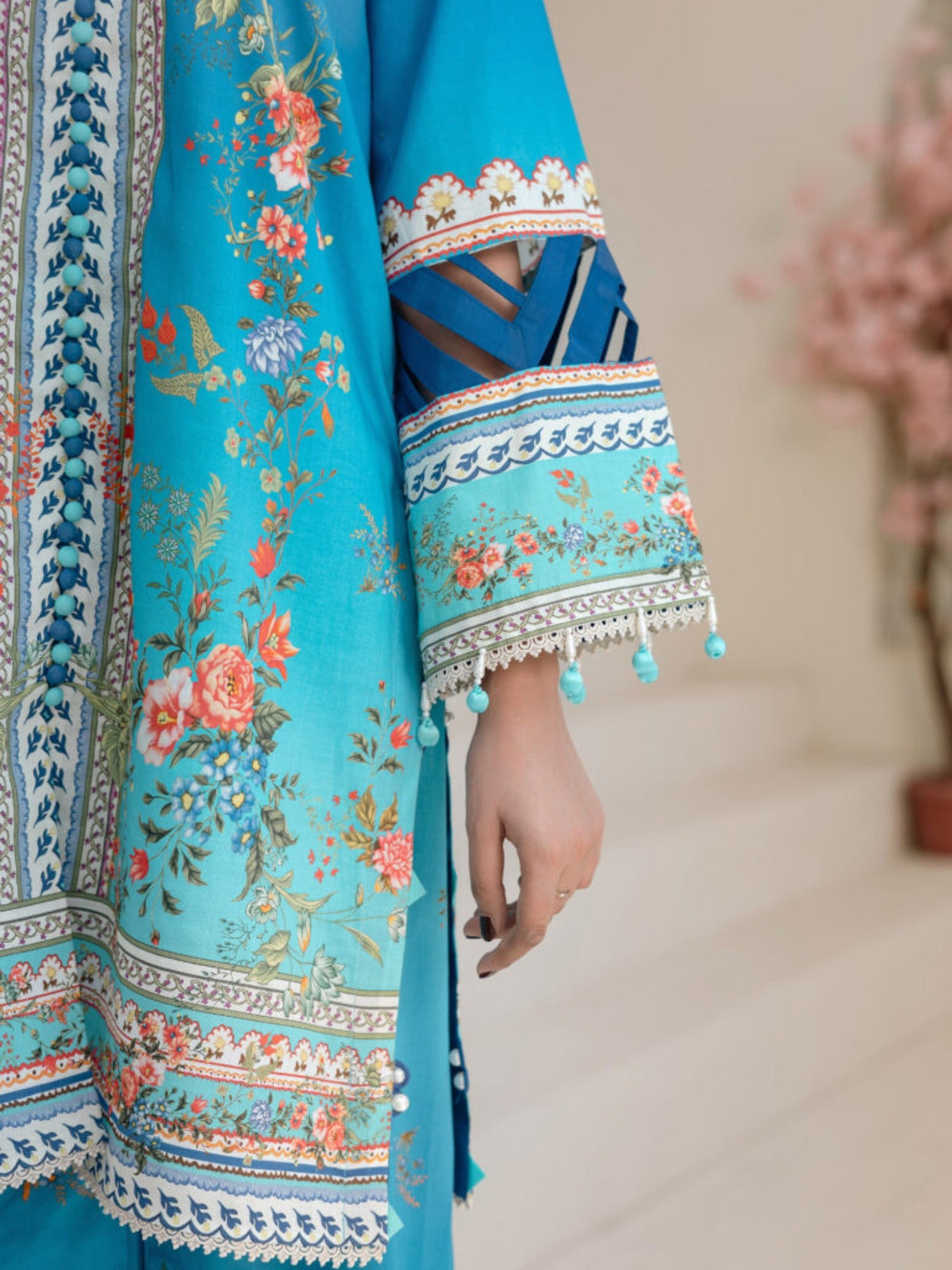 Lamorado Lawn Printed Unstitched 2-Piece Suit-SA26SP201