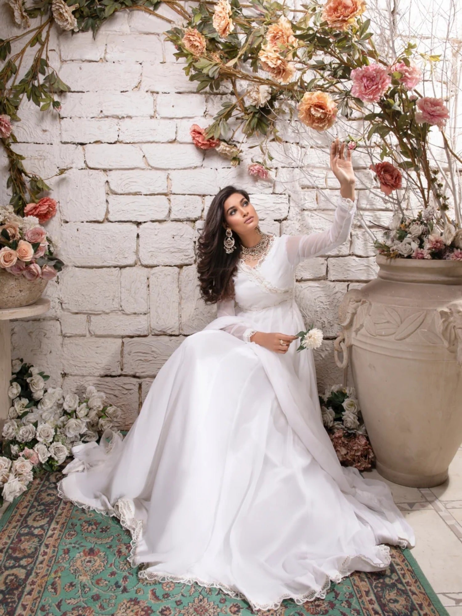 White-Hani & Umaima Chiffon Embroidered Maxi-Hoor