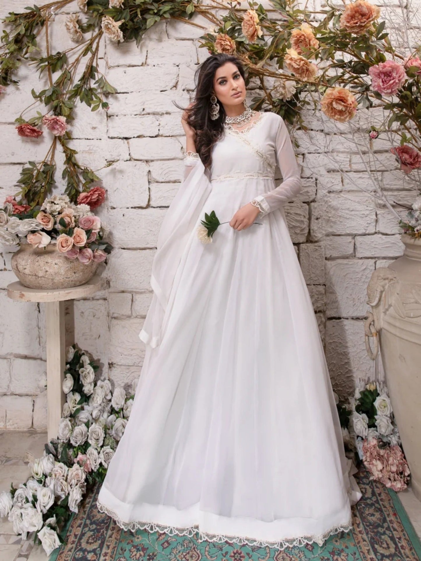 White-Hani & Umaima Chiffon Embroidered Maxi-Hoor