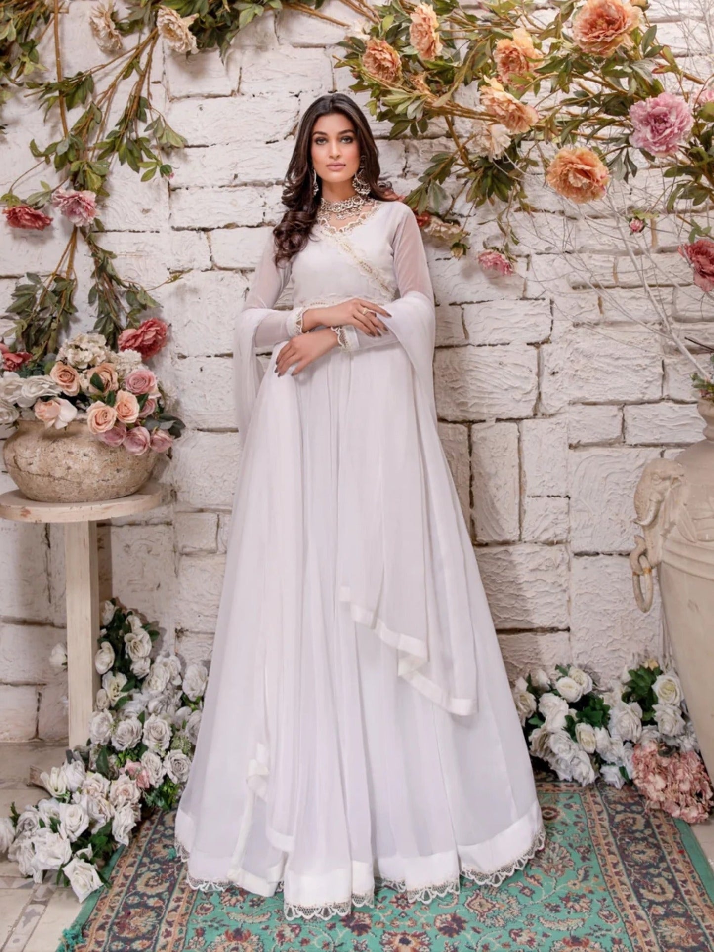 White-Hani & Umaima Chiffon Embroidered Maxi-Hoor