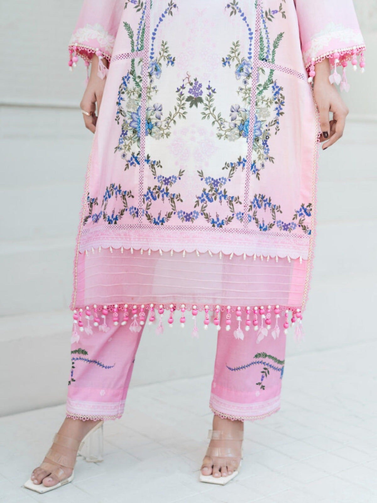 Lamorado Lawn Printed Unstitched 2-Piece Suit-SA26SP202