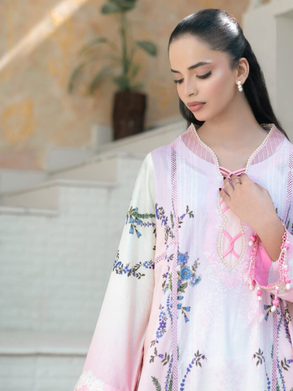 Lamorado Lawn Printed Unstitched 2-Piece Suit-SA26SP202