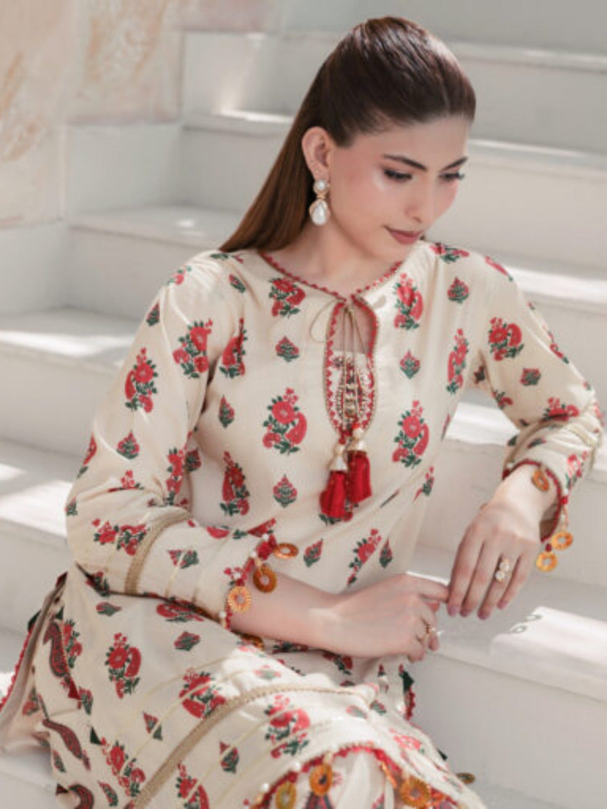 Beige Lamorado Lawn Printed Unstitched 2-Piece Suit-SA26SP203