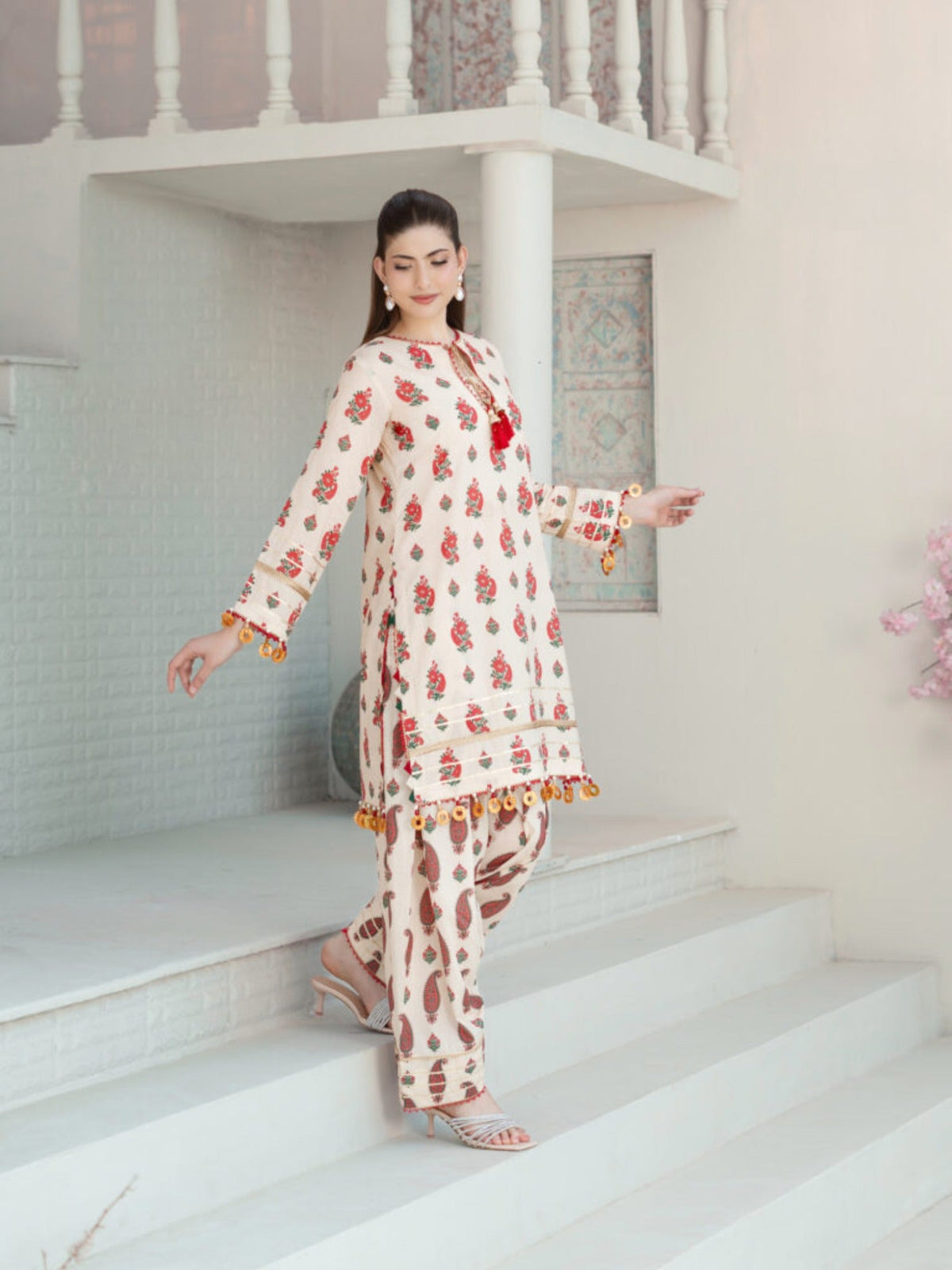 Beige Lamorado Lawn Printed Unstitched 2-Piece Suit-SA26SP203
