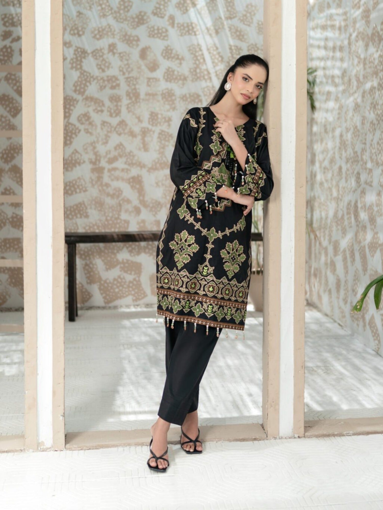 Black Lamorado Lawn Embroidered Unstitched 2-Piece Suit-SA26SD203-EMB