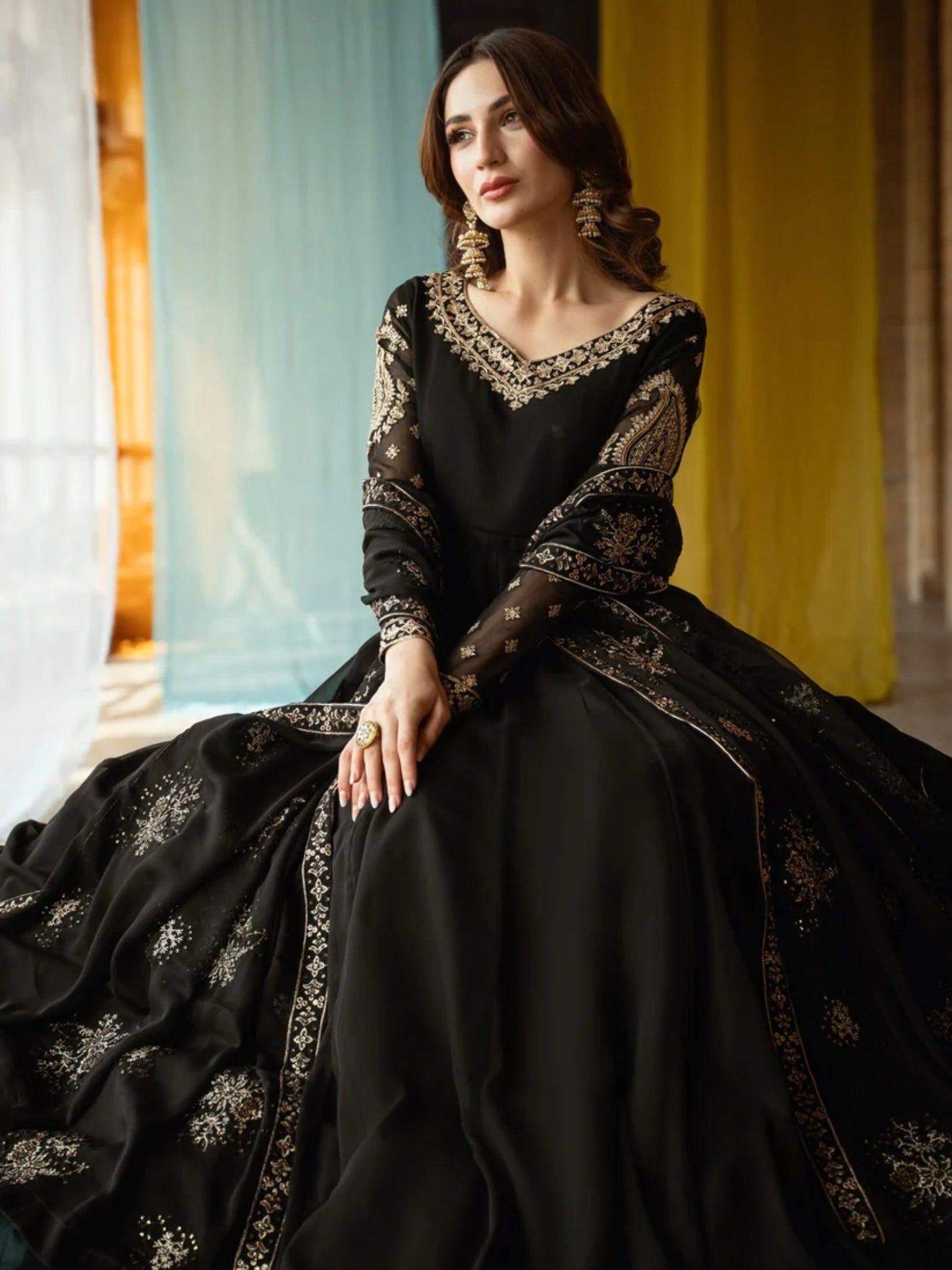 Black-Hani & Umaima Chiffon Maxi-Tina