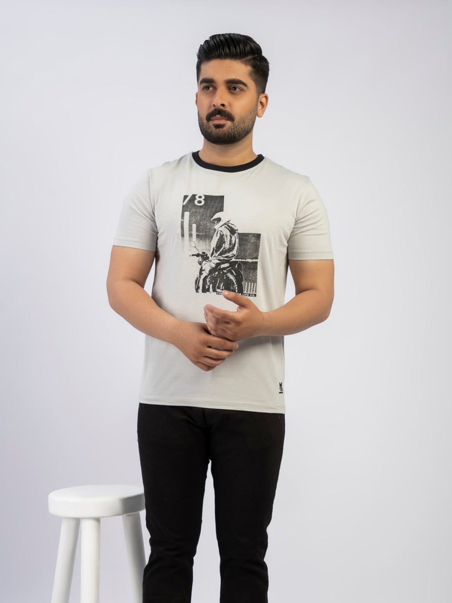 Lamorado Men Cotton Graphic Round Neck T-Shirt-Light Grey