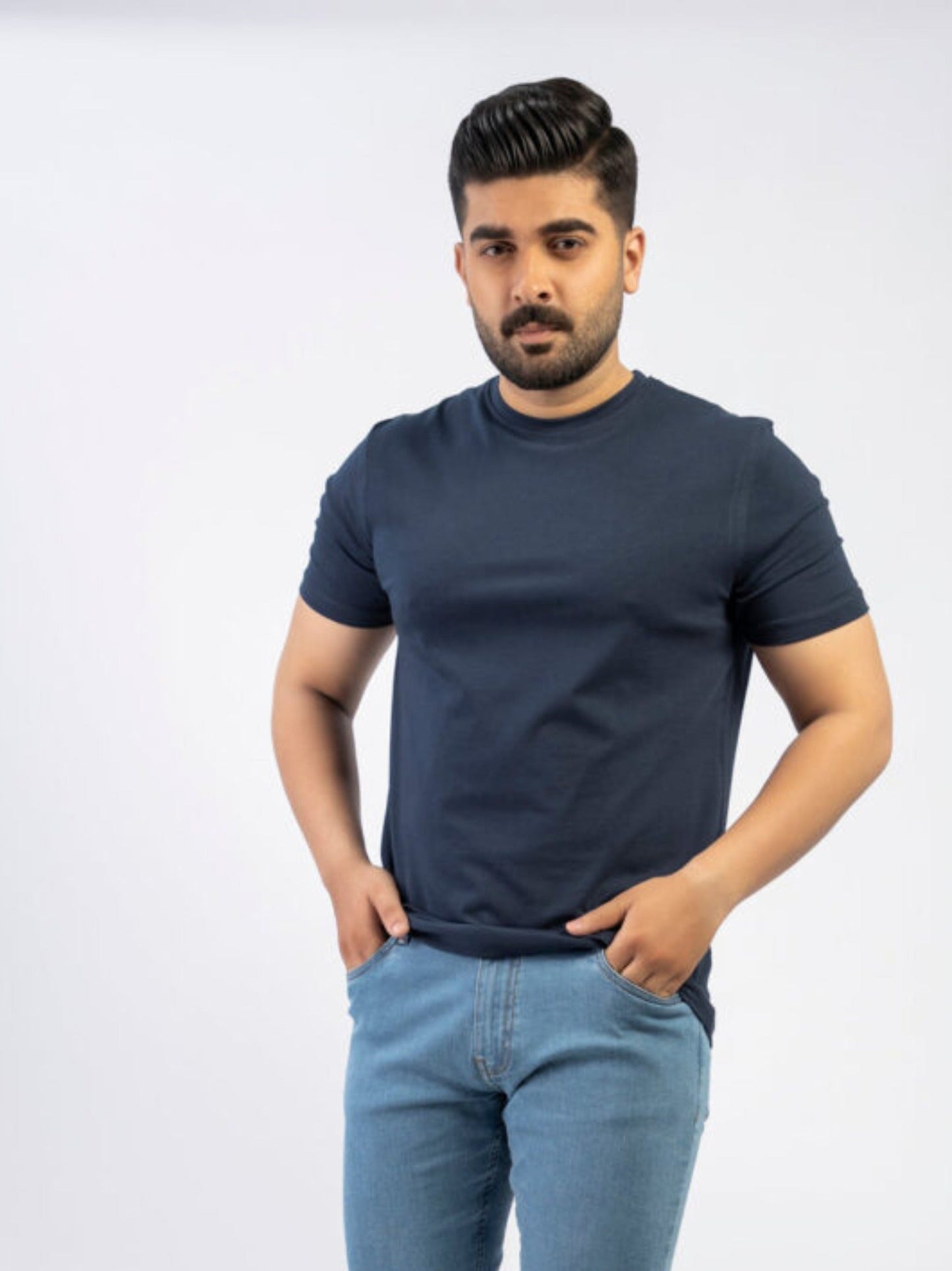 Lamorado Men Cotton Round Neck T-Shirt-Navy Blue