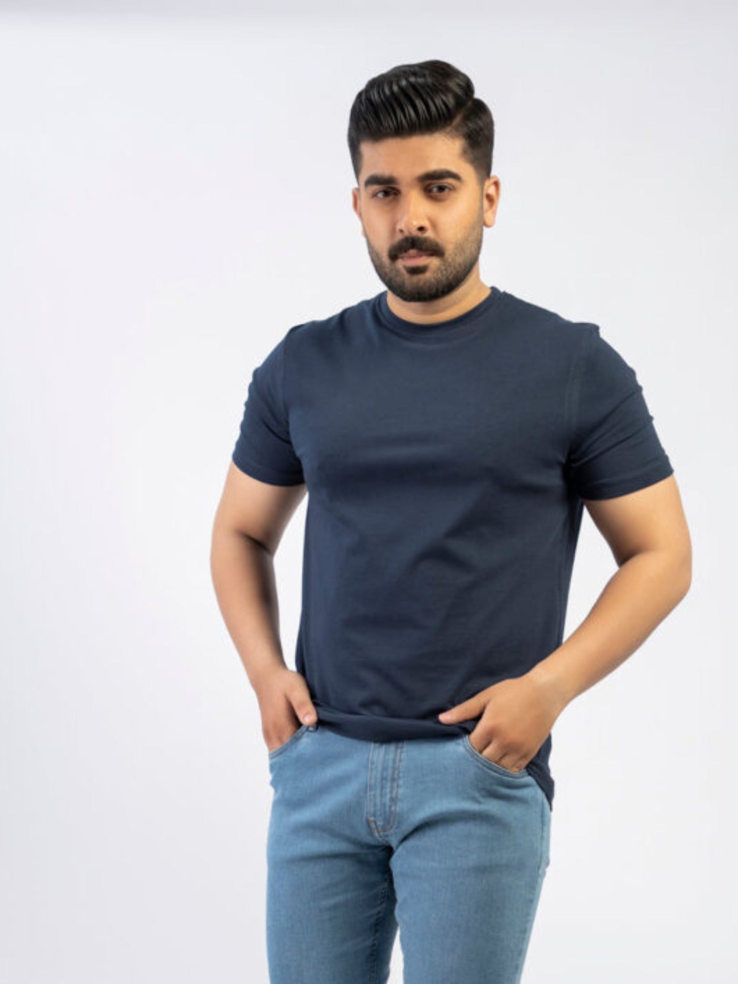 Lamorado Men Cotton Round Neck T-Shirt-Navy Blue