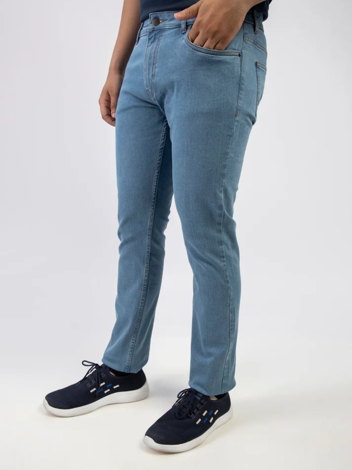 Lamorado Men Denim Jeans-Light Blue